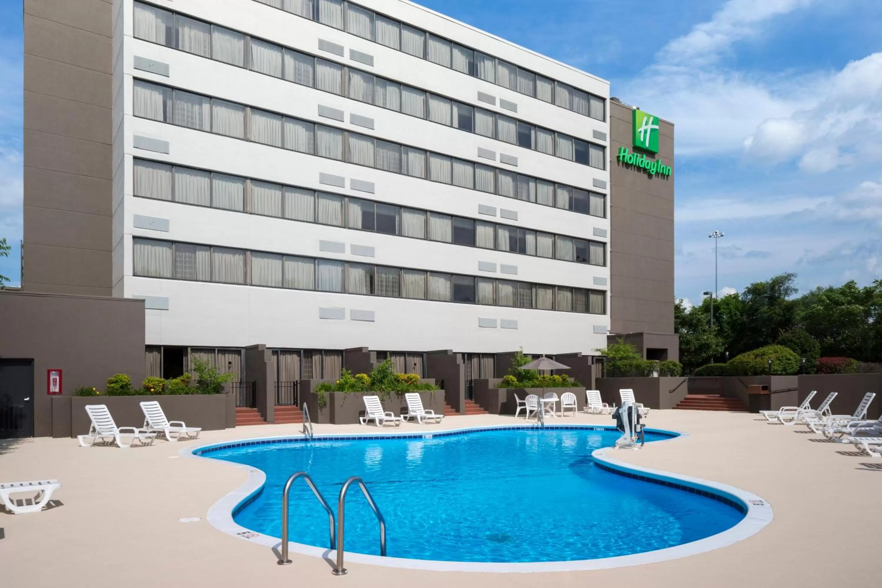 Property building in Holiday Inn Johnson City by IHG