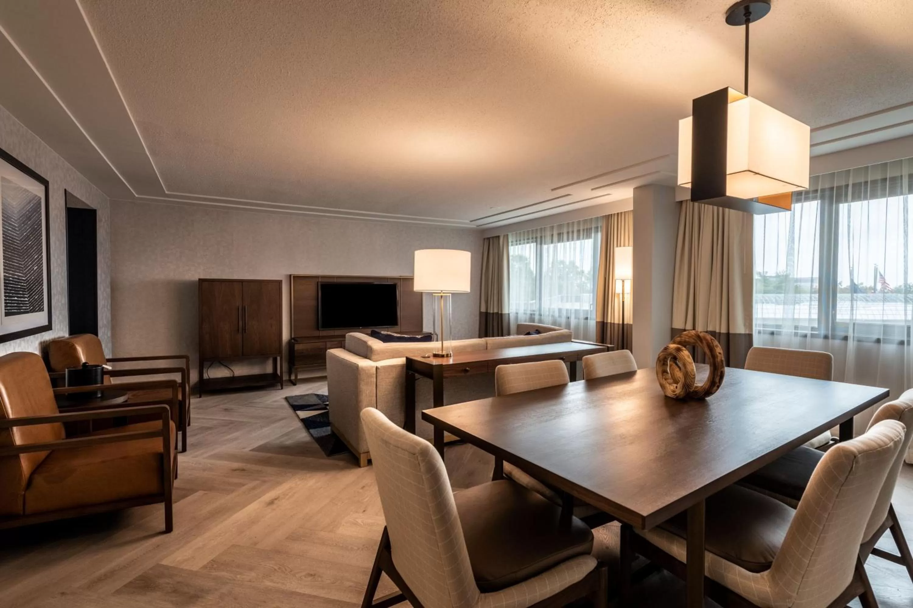 Photo of the whole room in Marriott Lexington Griffin Gate Golf Resort & Spa