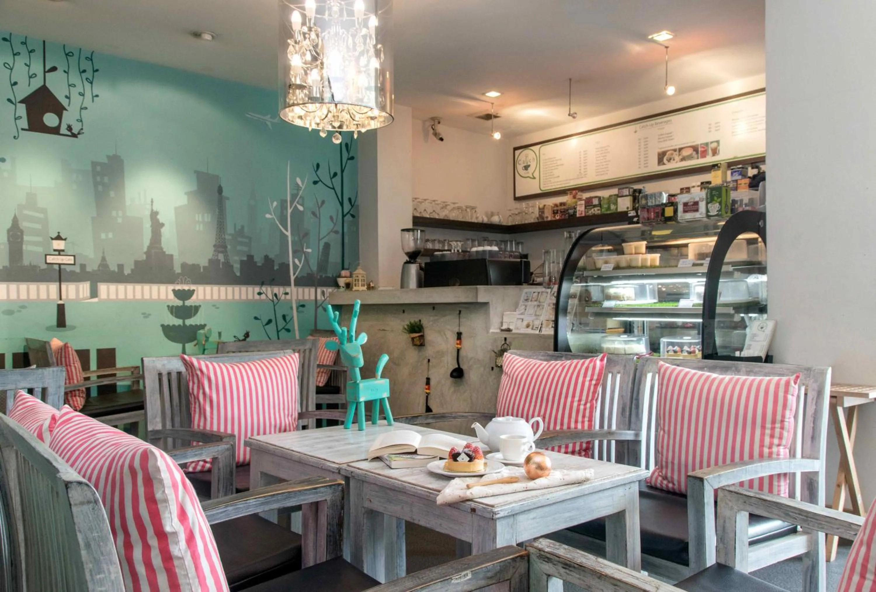 Restaurant/places to eat in The Phoenix Hotel Bangkok - Suvarnabhumi Airport