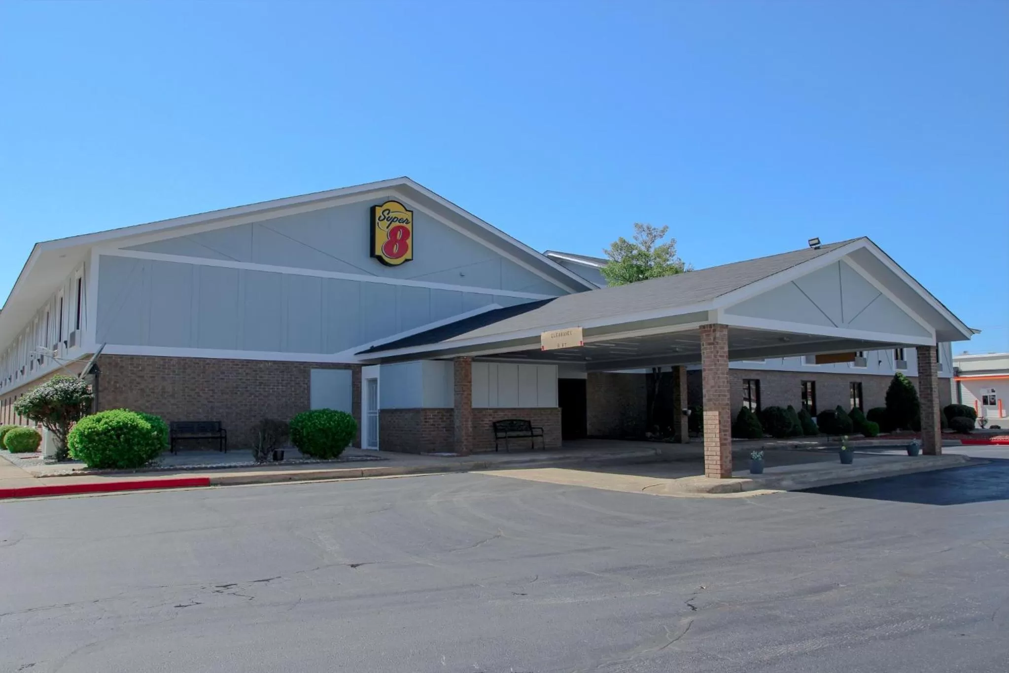 Super 8 by Wyndham Harrison AR