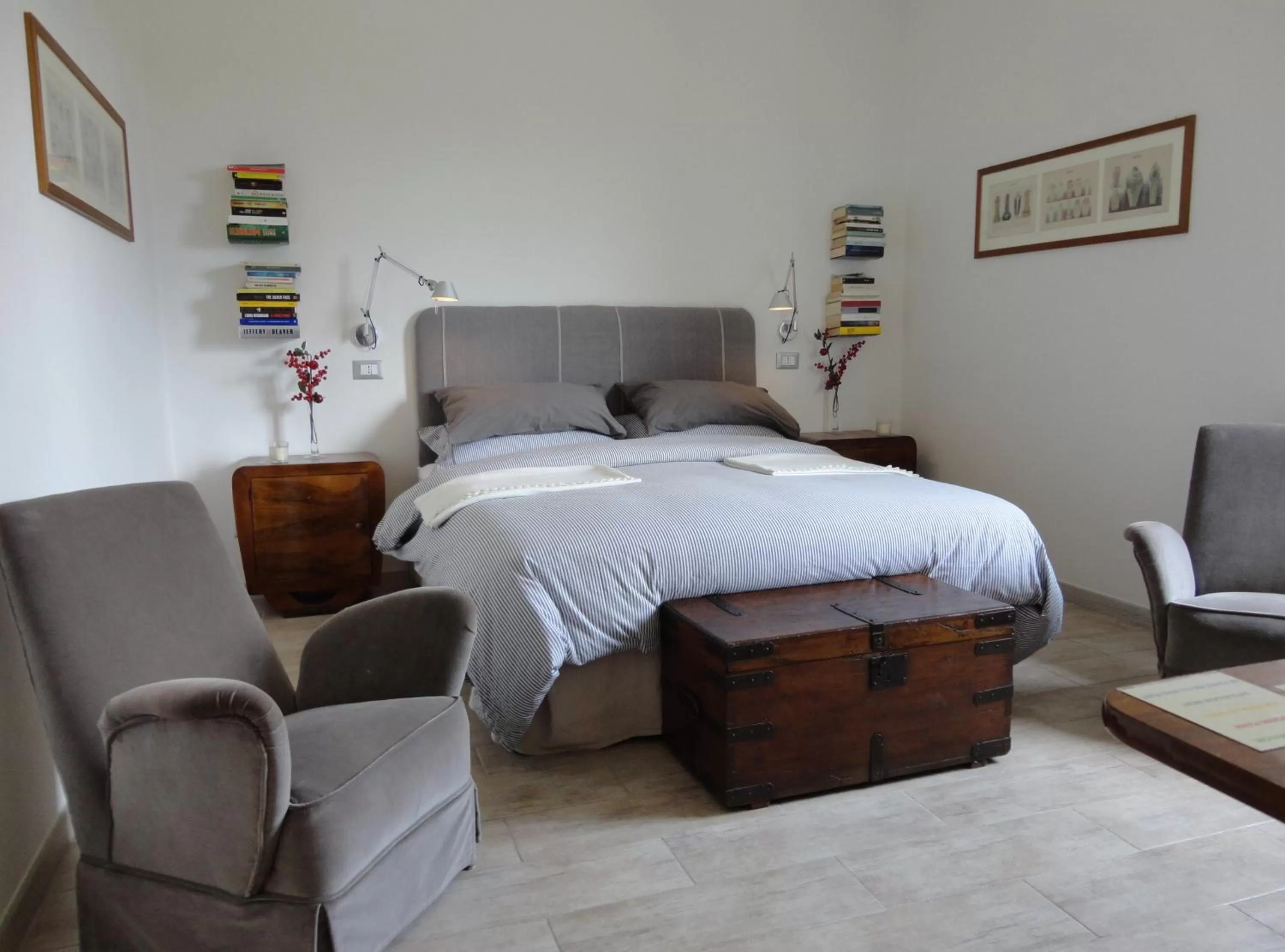 Photo of the whole room, Bed in Nerone's - Sutri Bed & Dinner