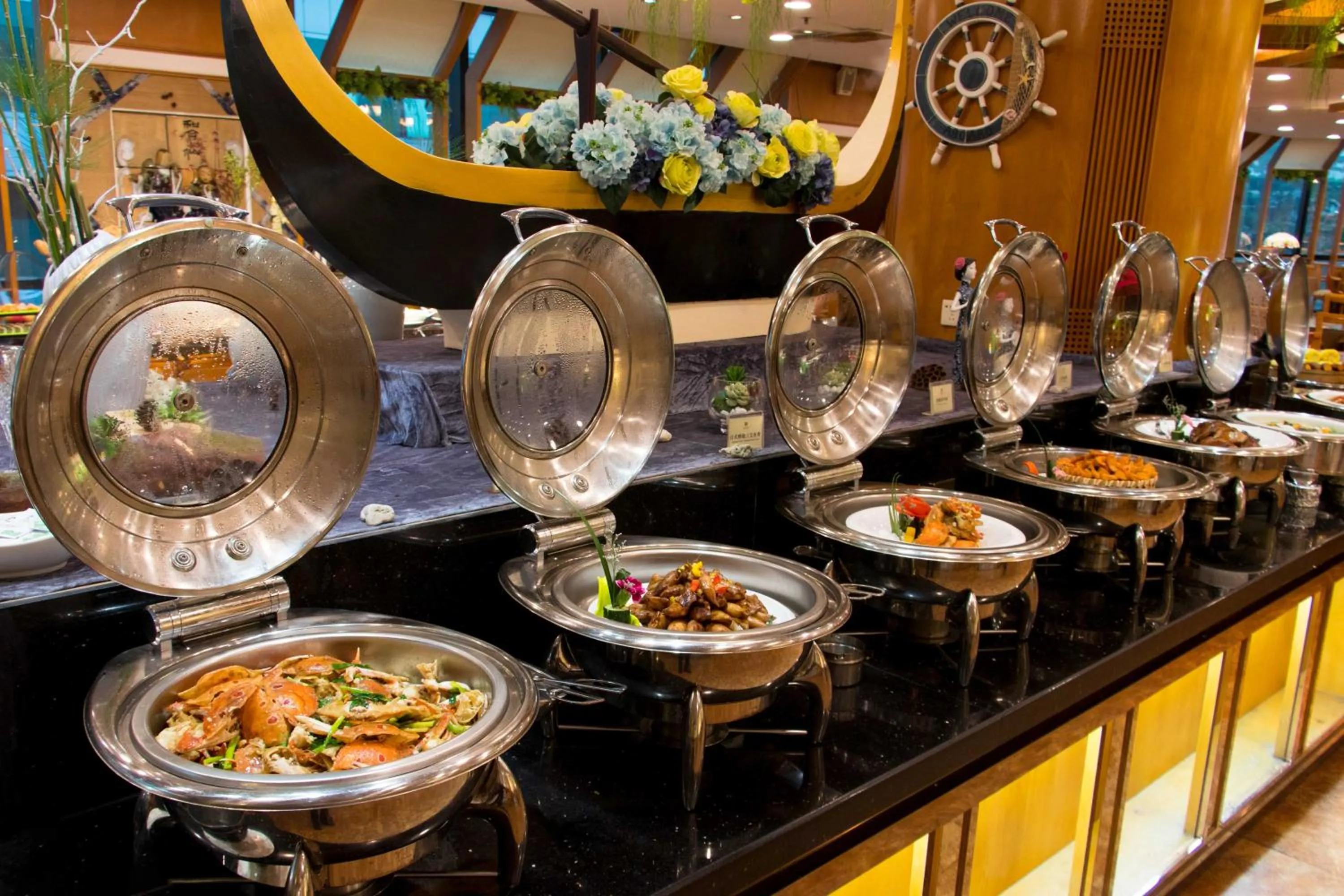 Breakfast in Hotel Silverland