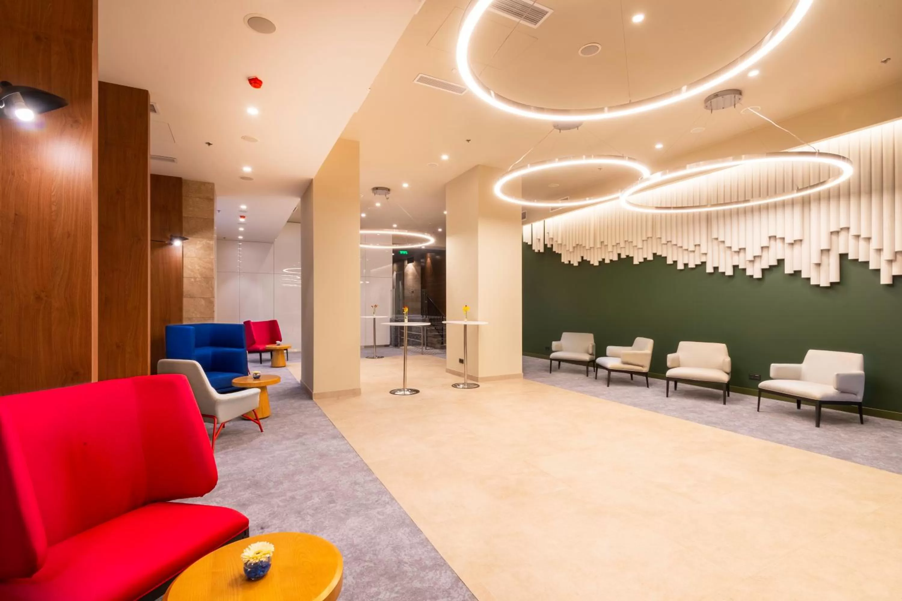 Lobby or reception in Holiday Inn Yerevan - Republic Square by IHG