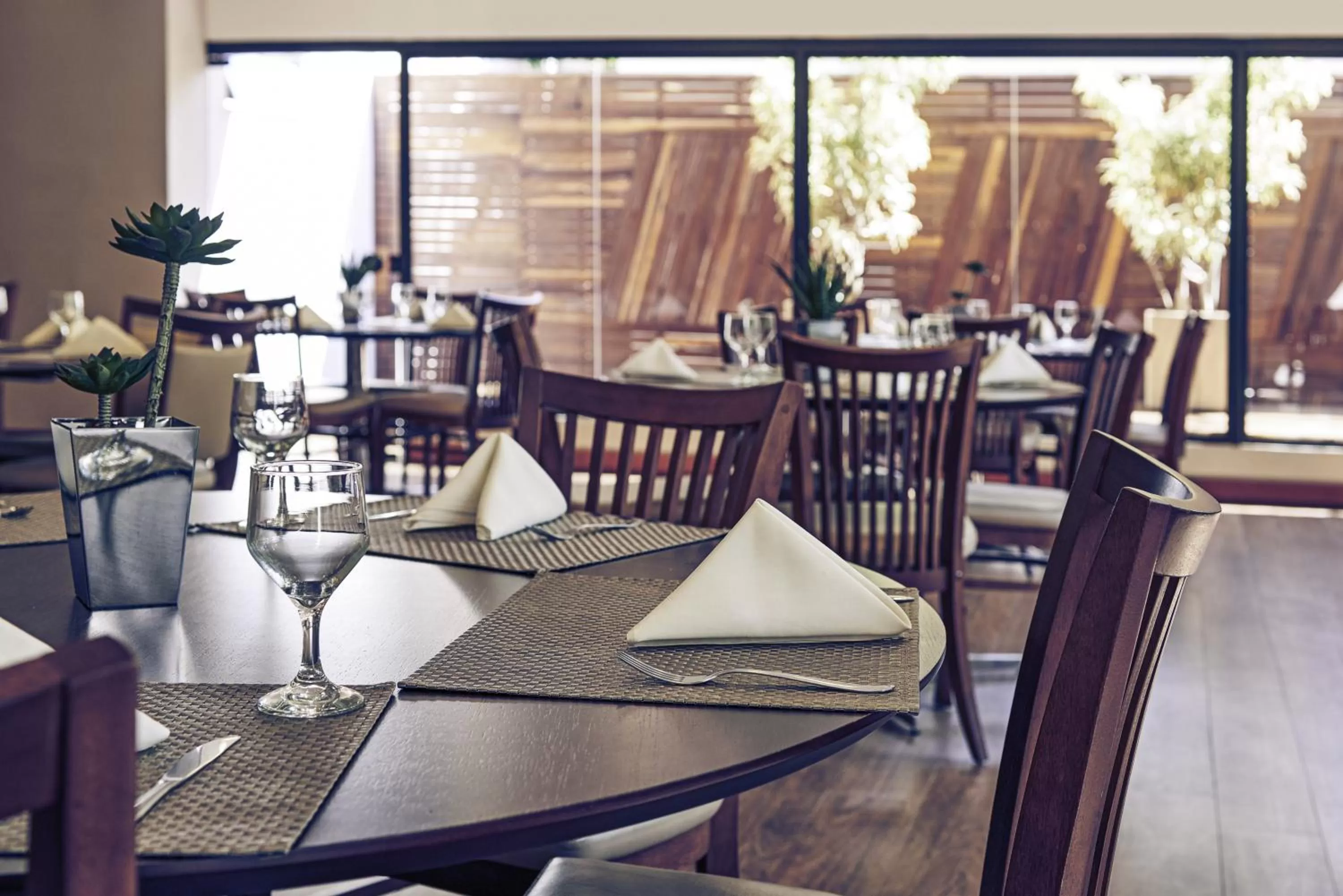 Restaurant/places to eat in Mercure Curitiba Golden