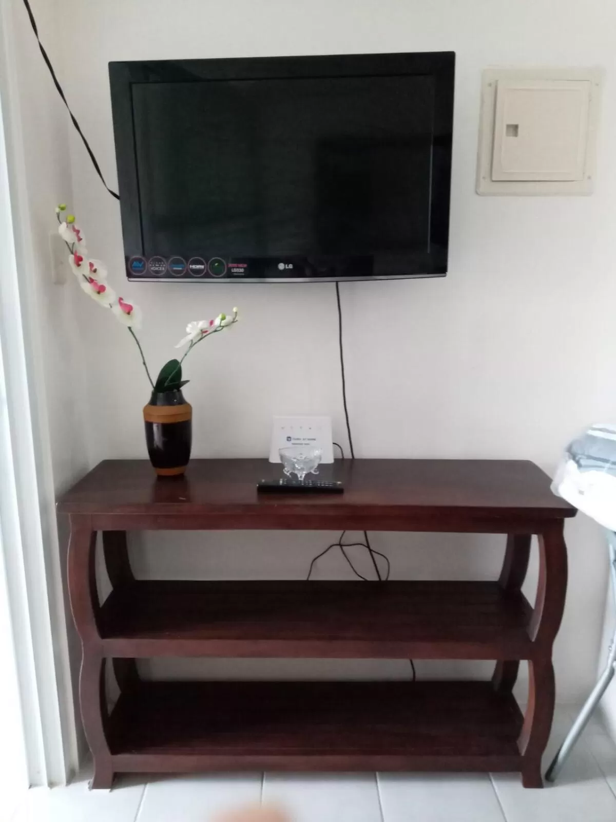 Condo with Free Swimming Pool & Viewing Deck