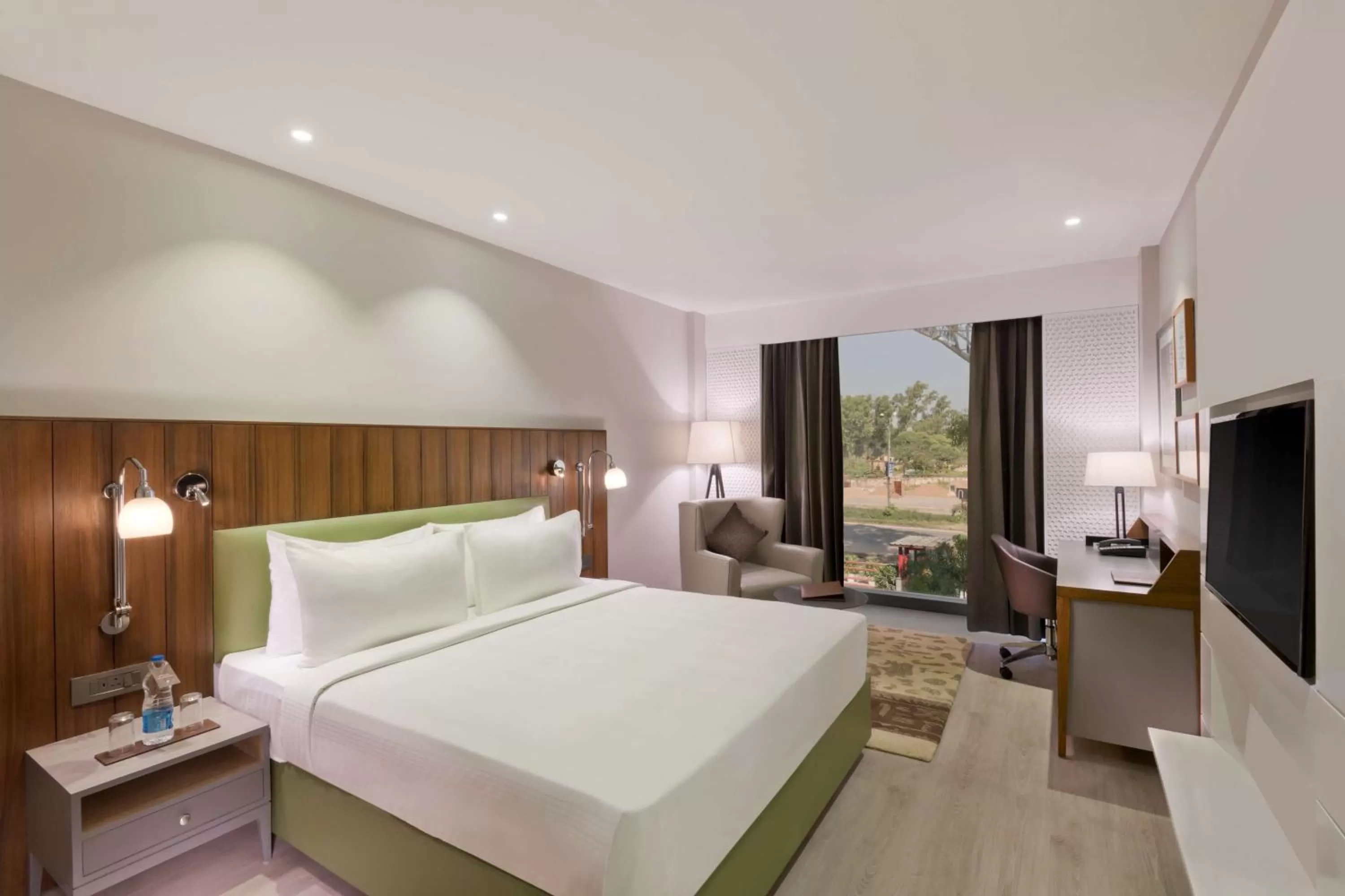 Photo of the whole room, Bed in Country Inn & Suites by Radisson Chandigarh Zirakpur