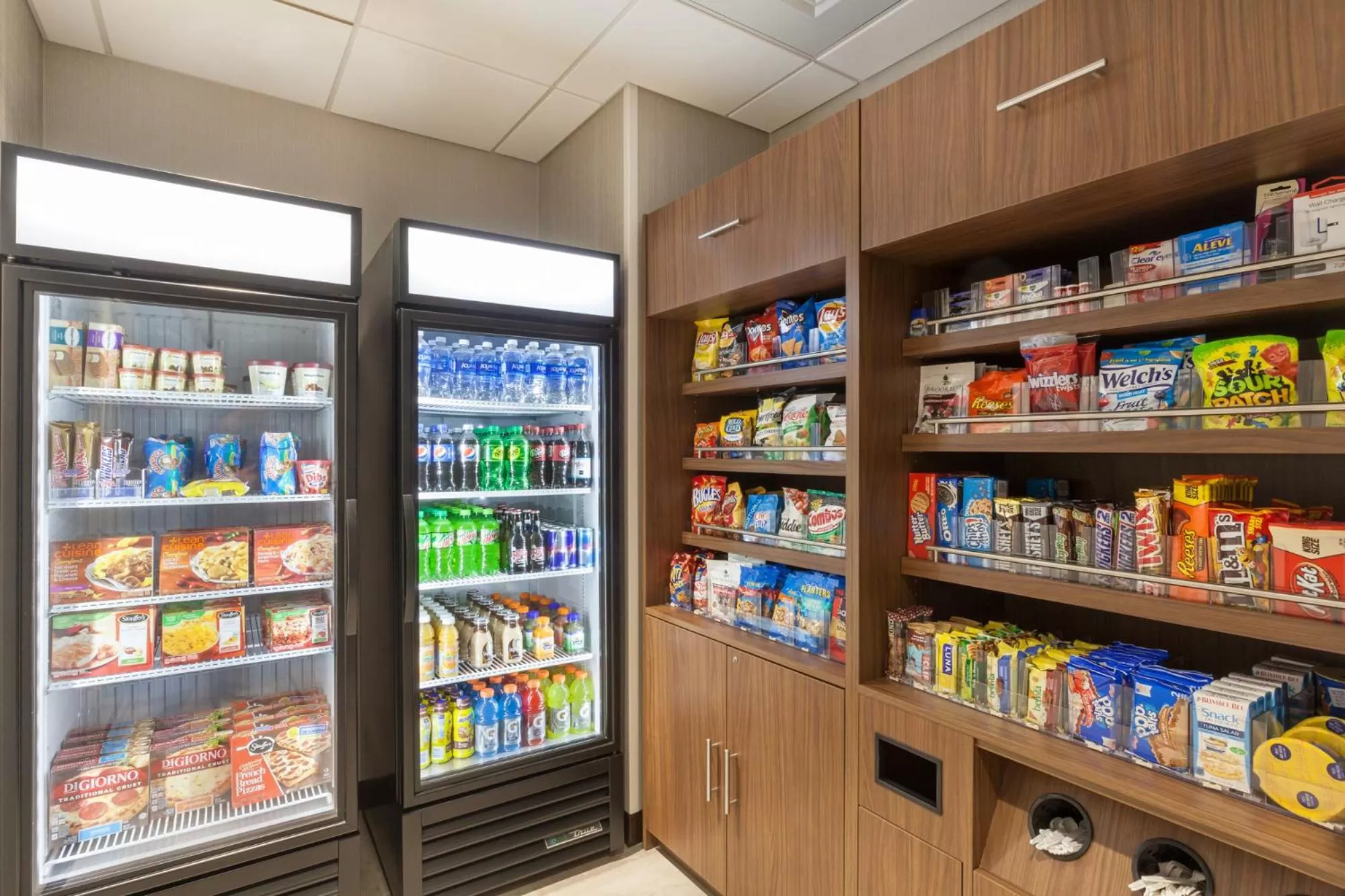 On-site shops in Wingate by Wyndham Altoona Downtown/Medical Center