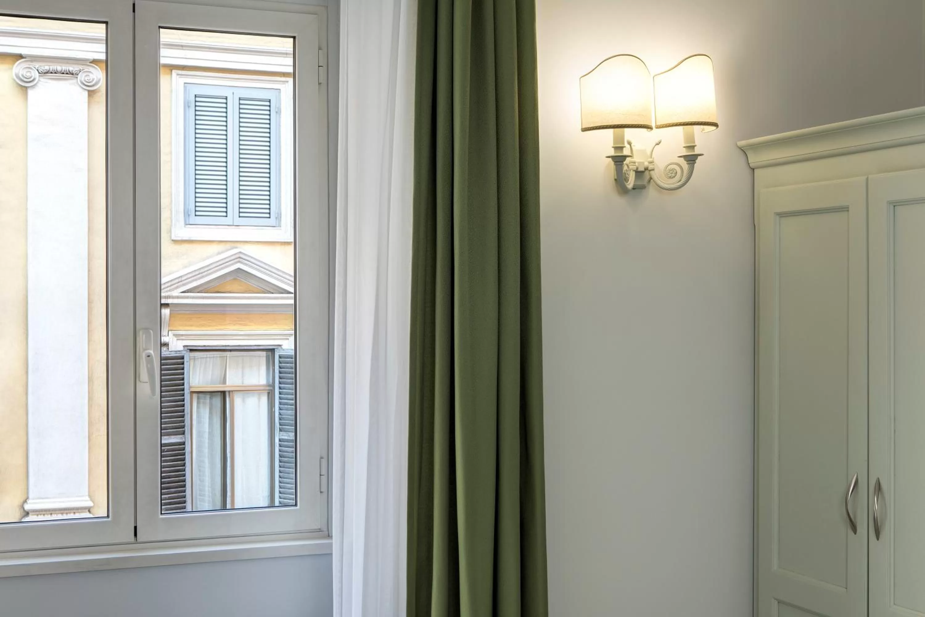 Decorative detail in BB Hotels Smarthotel Bailey's