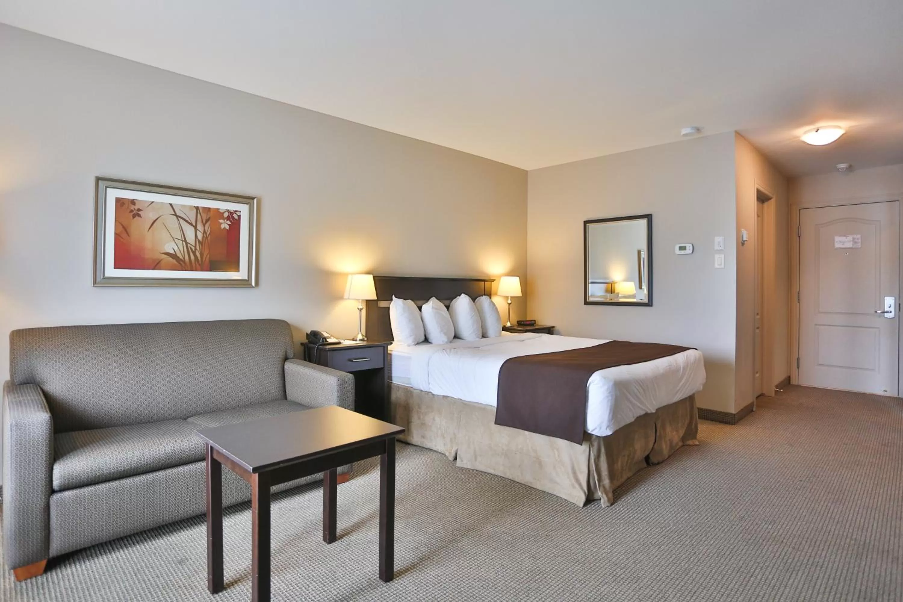 Standard Queen Room in Hotel Le Versailles