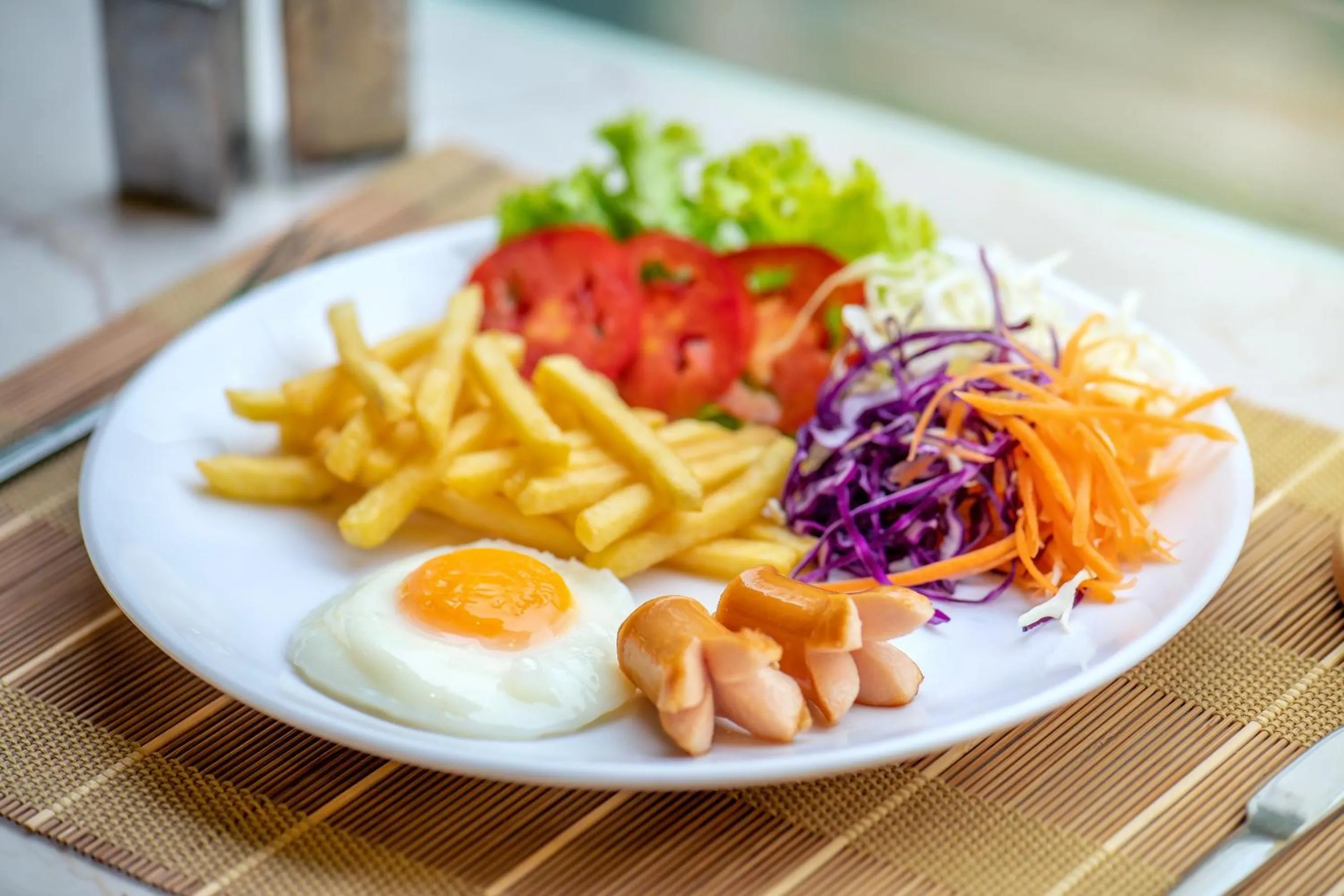 Food in De Lavender Bangkok Hotel