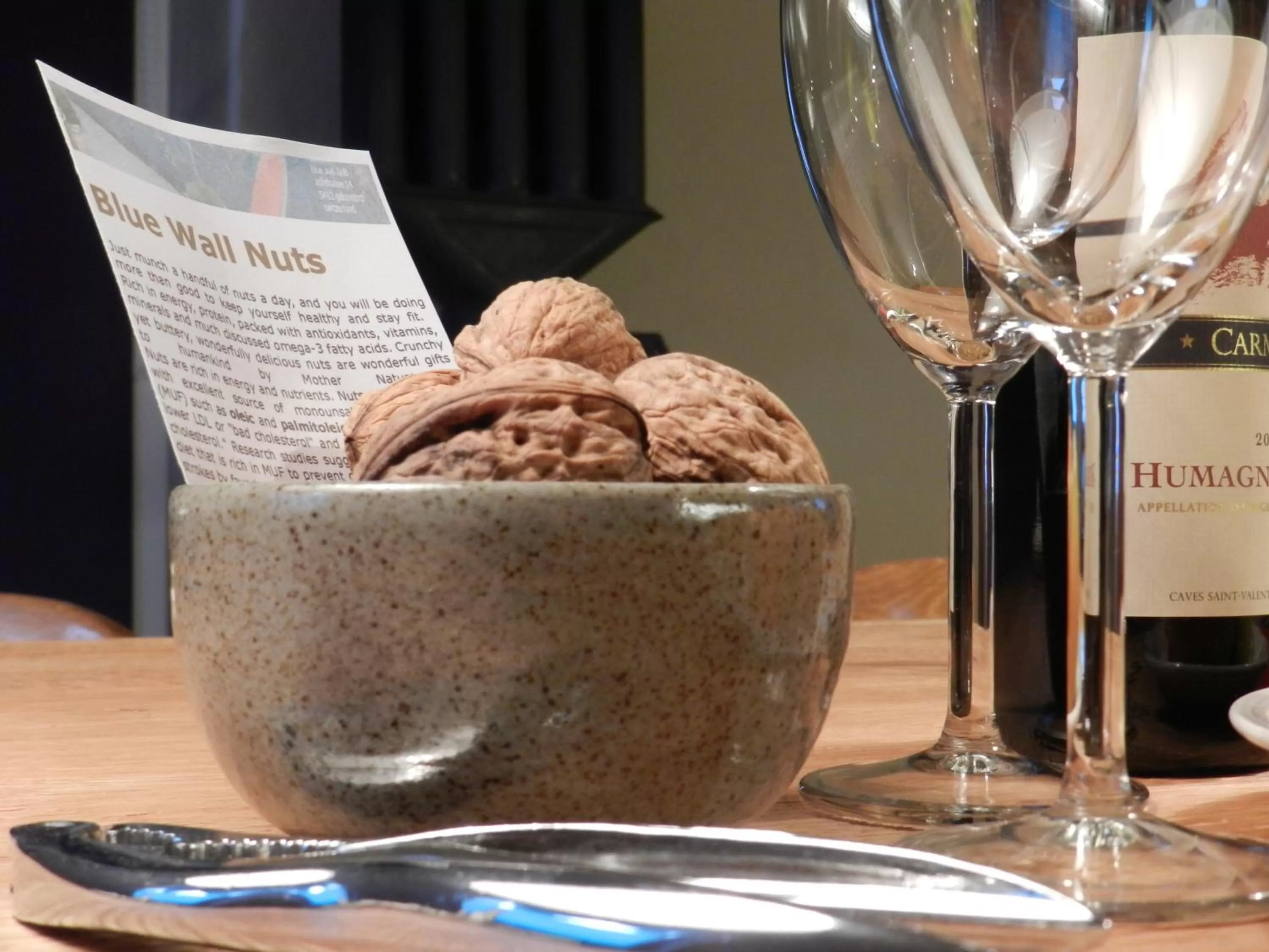 Decorative detail in Blue Wall BnB