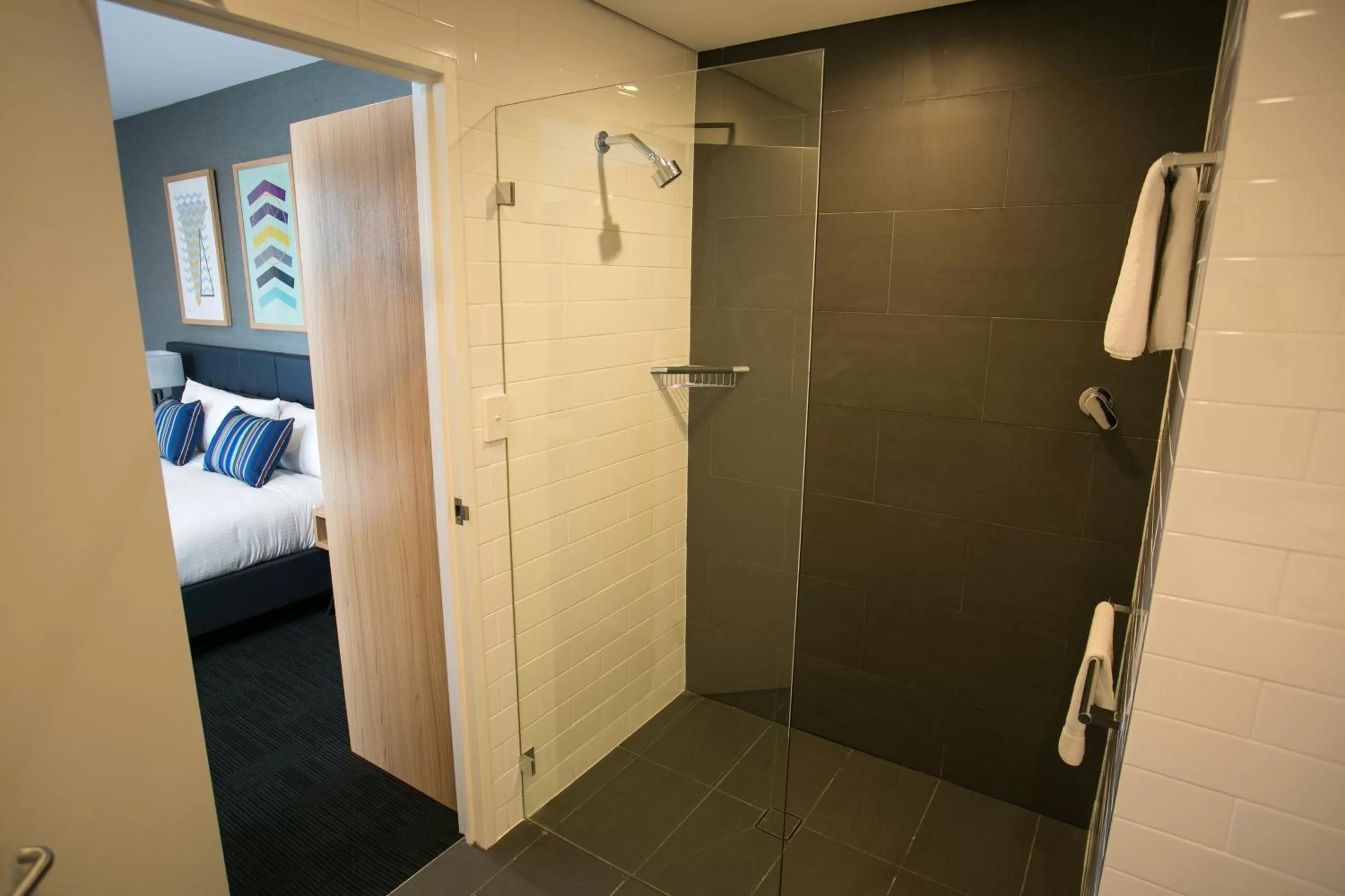 Bathroom, Bed in Alpha Hotel Eastern Creek