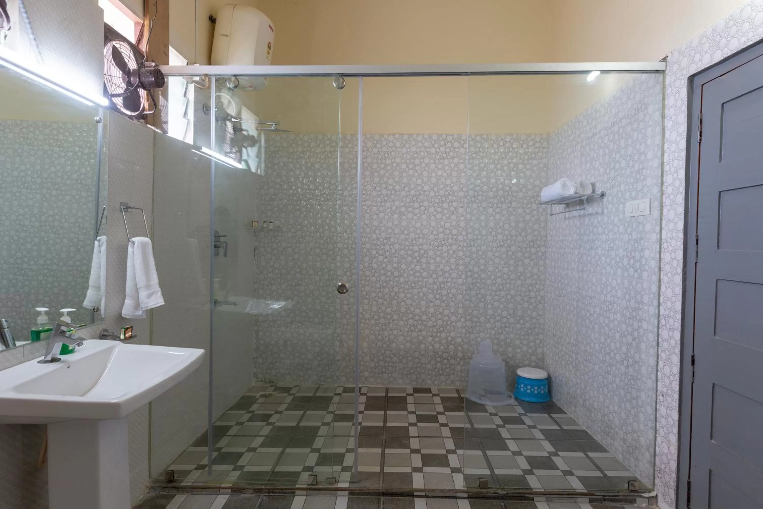 KSTDC Hotel Mayura Krishna Almatti