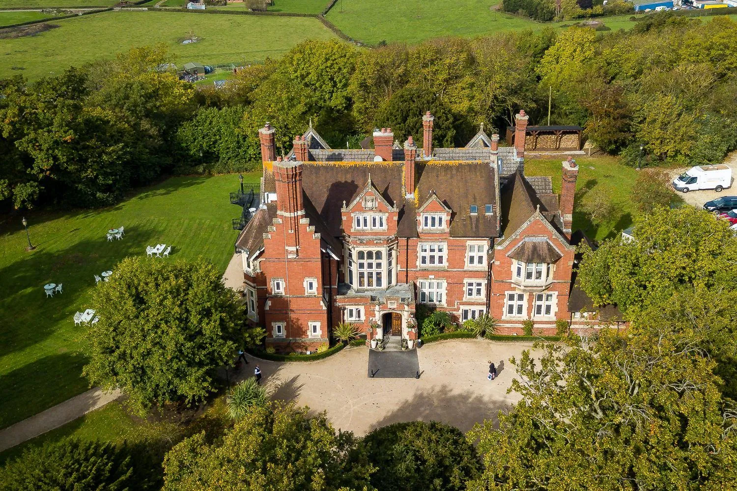 Facade/entrance in Berwick Lodge