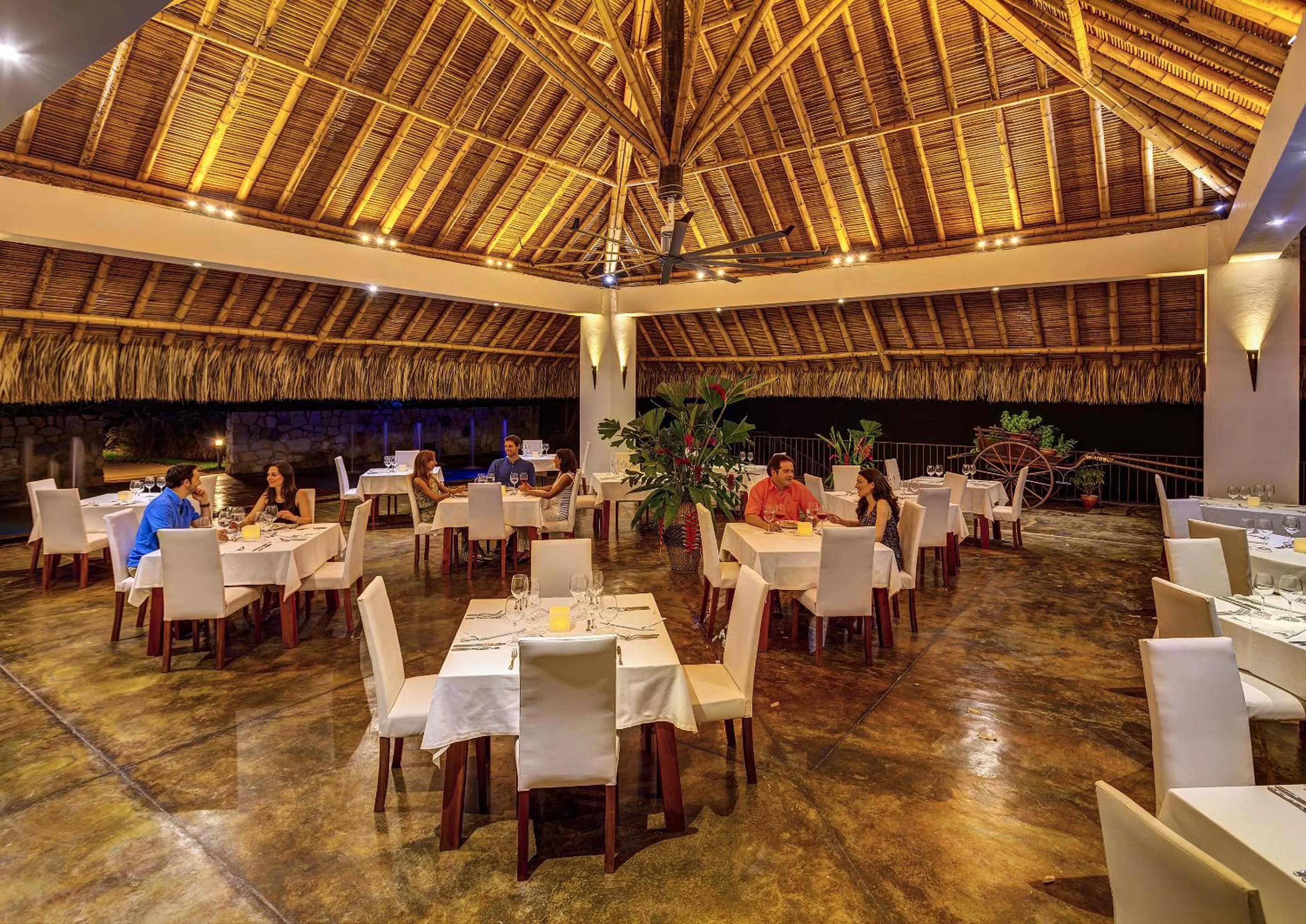 Restaurant/places to eat in Entremonte Wellness Hotel and Spa