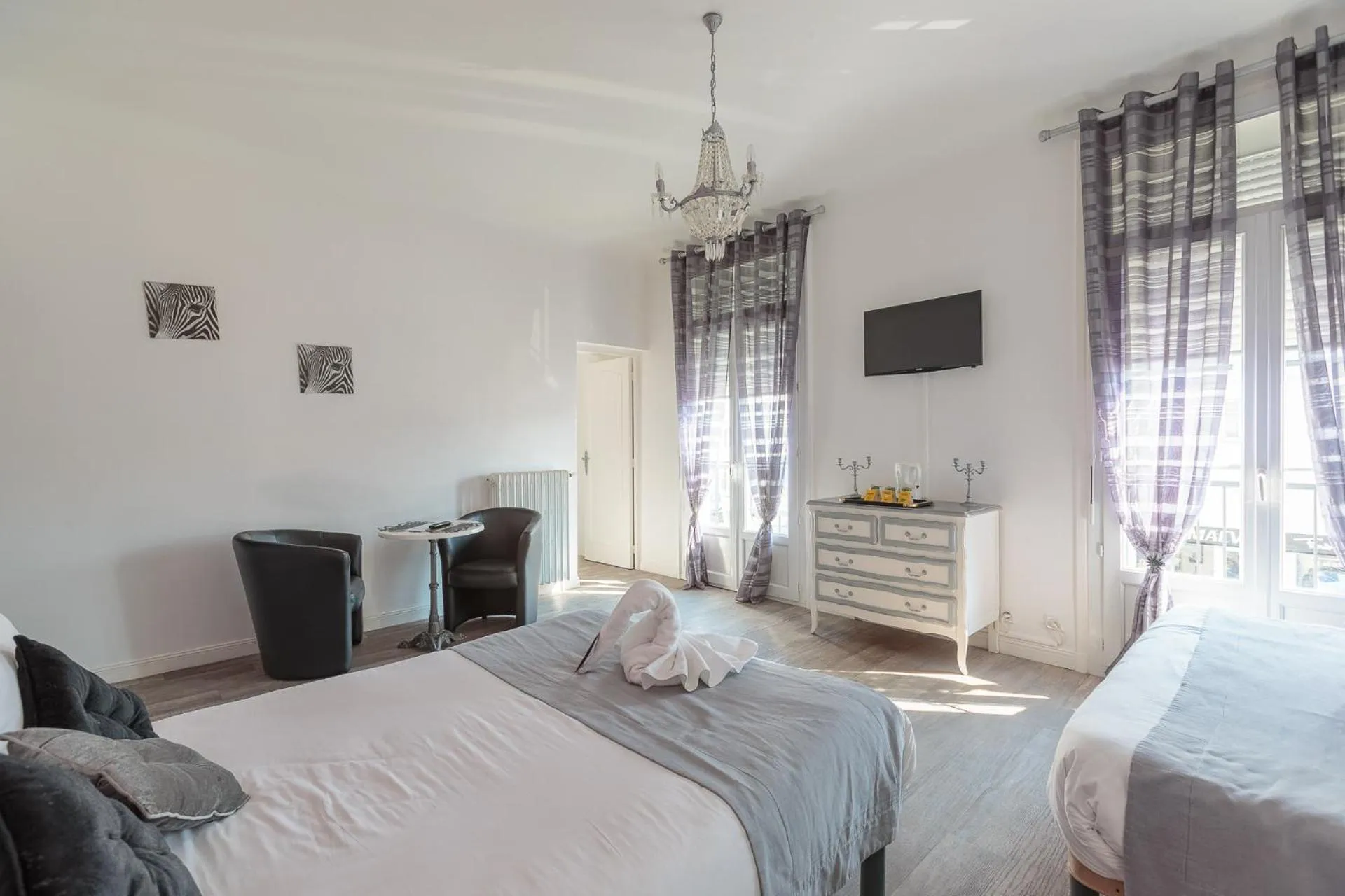 Bed in Crystal Hotel