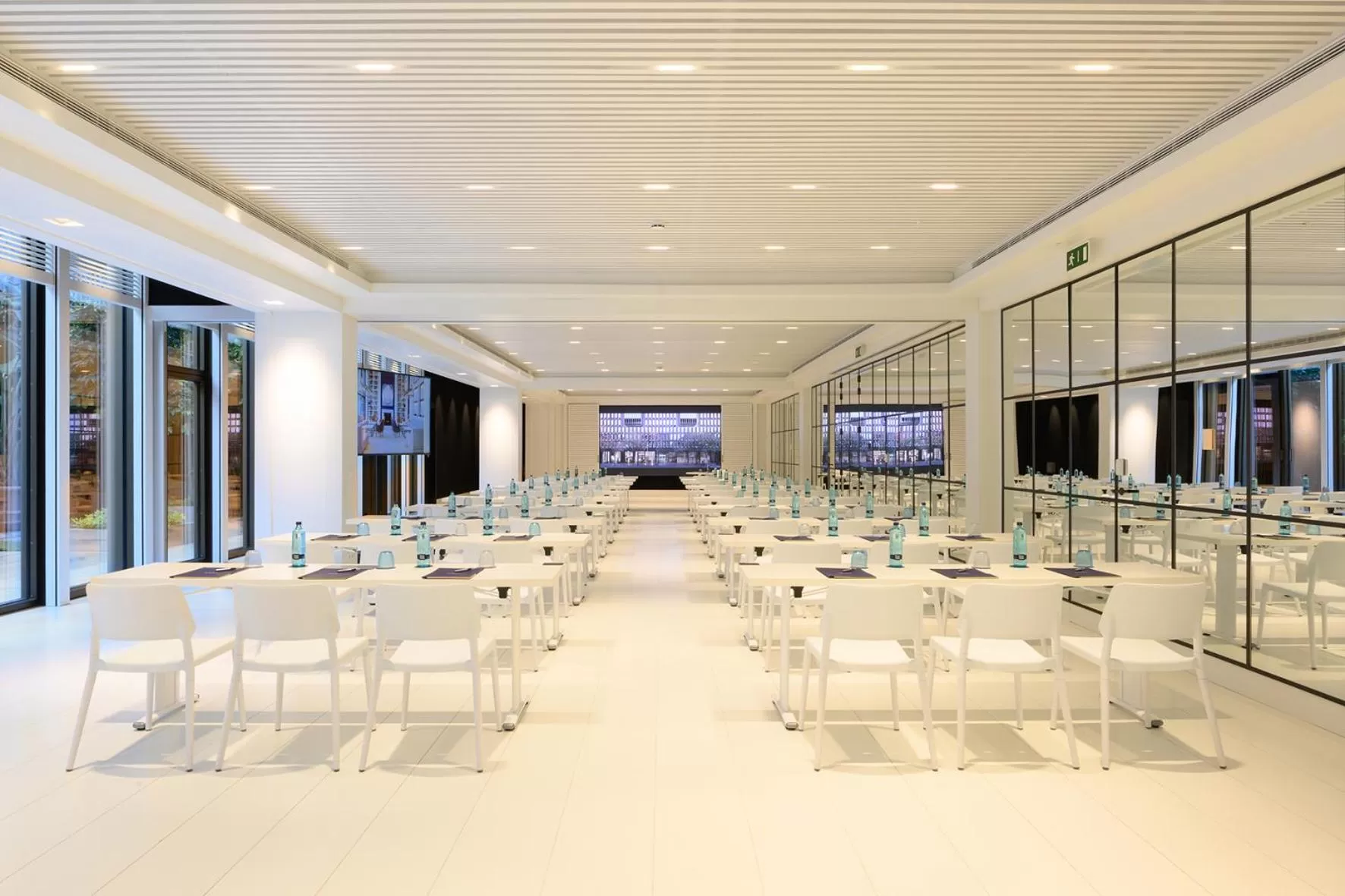 Business facilities in Seventy Barcelona