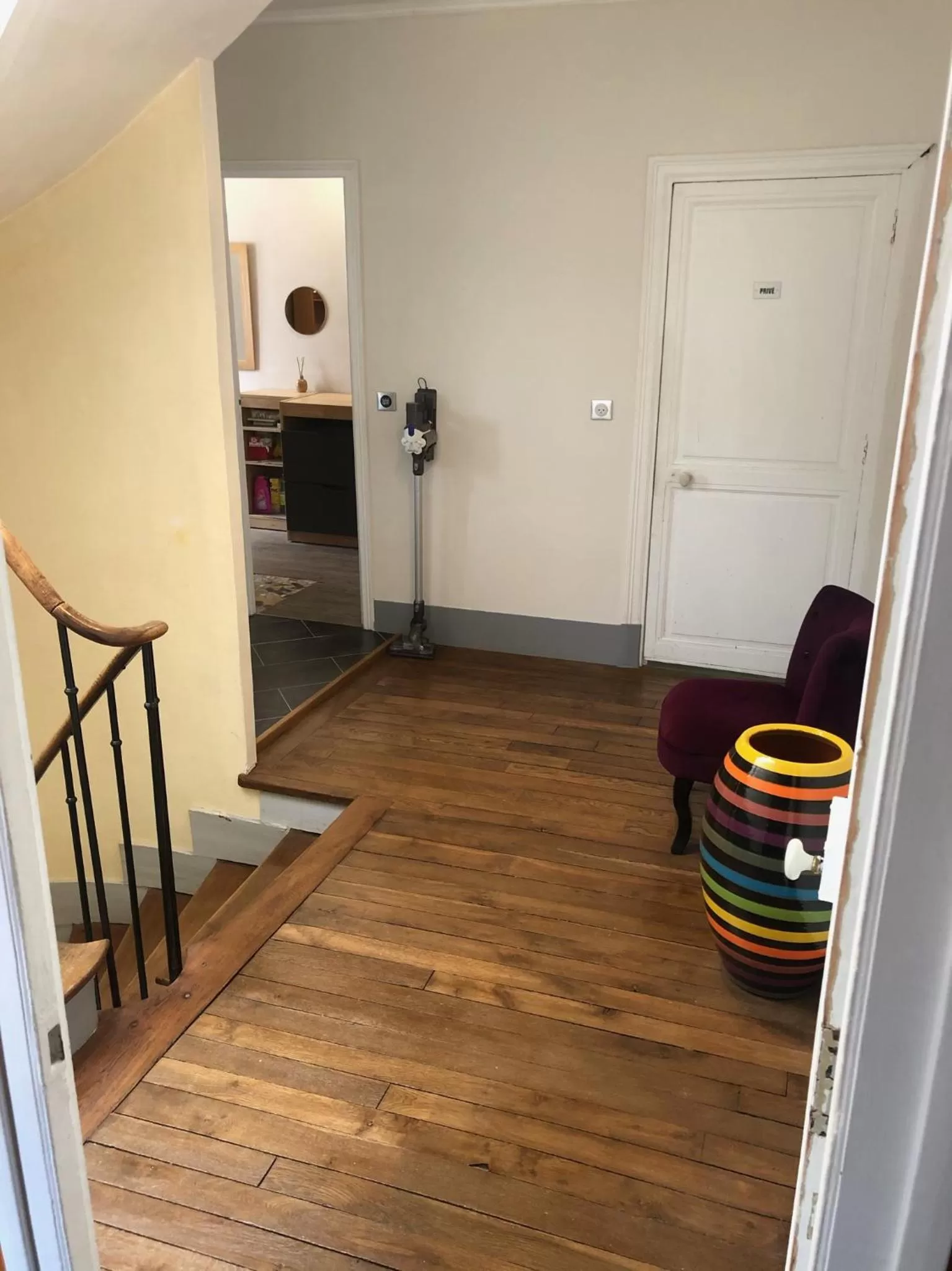 Decorative detail in Villa Eugénie Melun