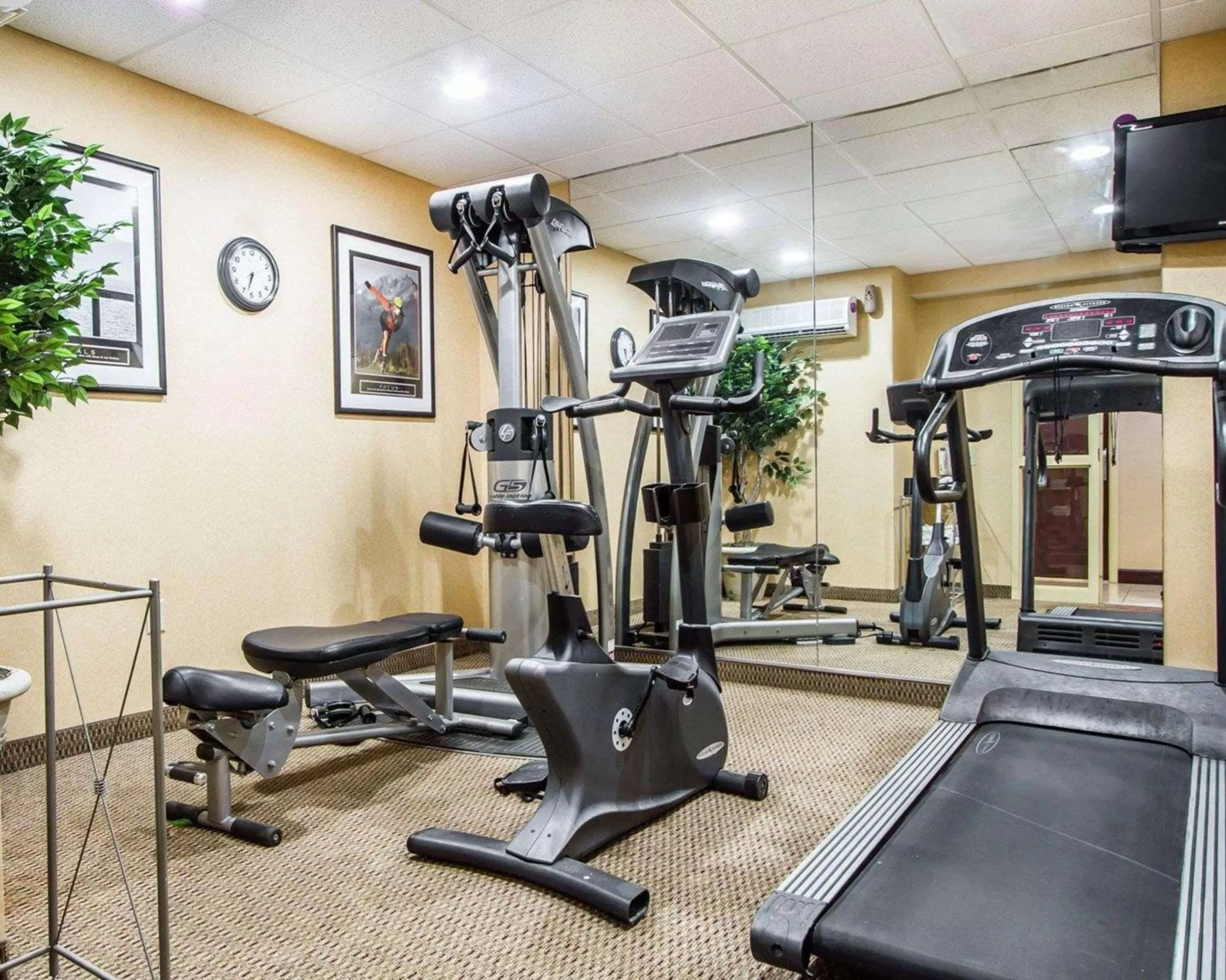 Fitness centre/facilities in Comfort Inn & Suites Scarborough-Portland