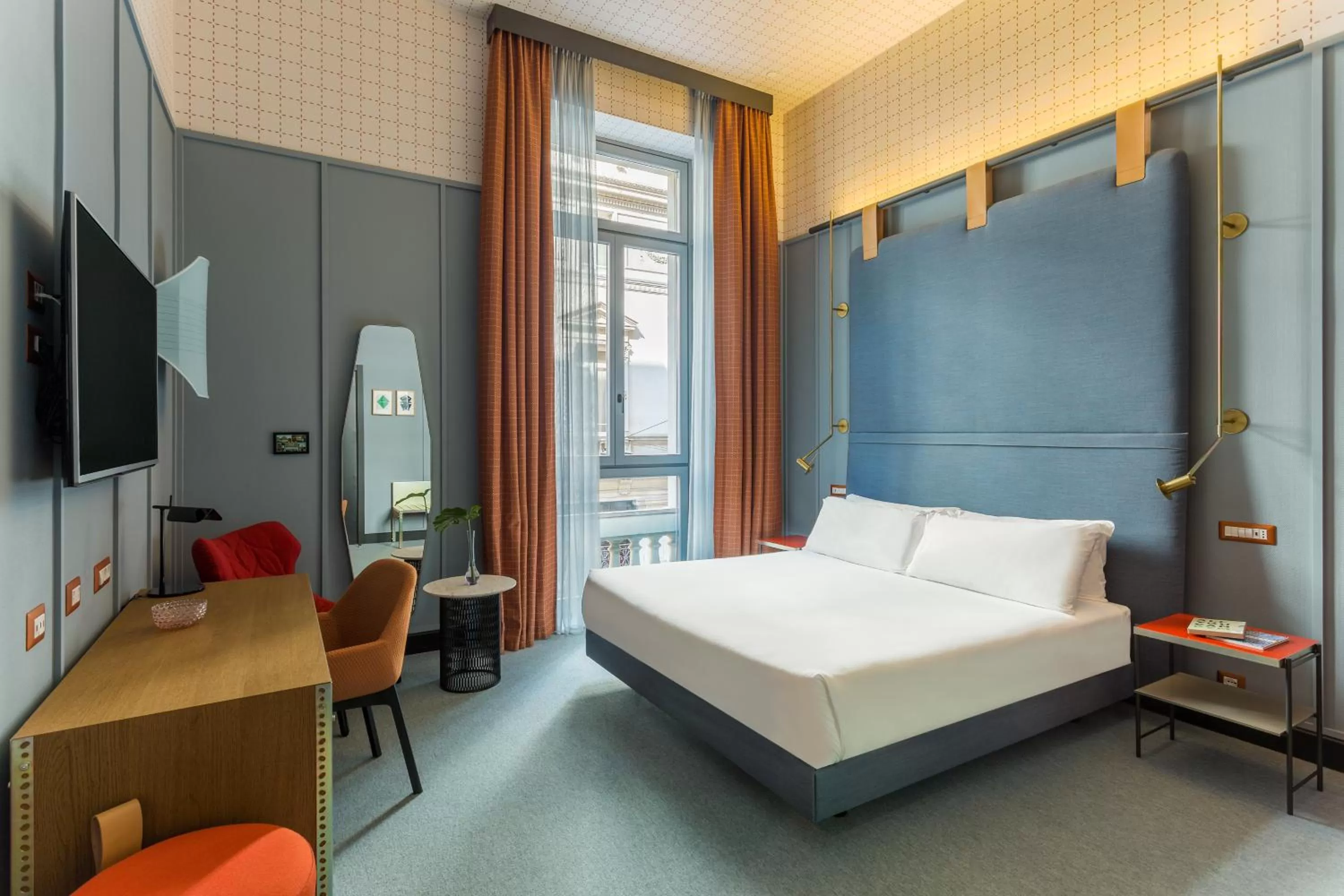 Photo of the whole room, Bed in Room Mate Collection Giulia, Milan