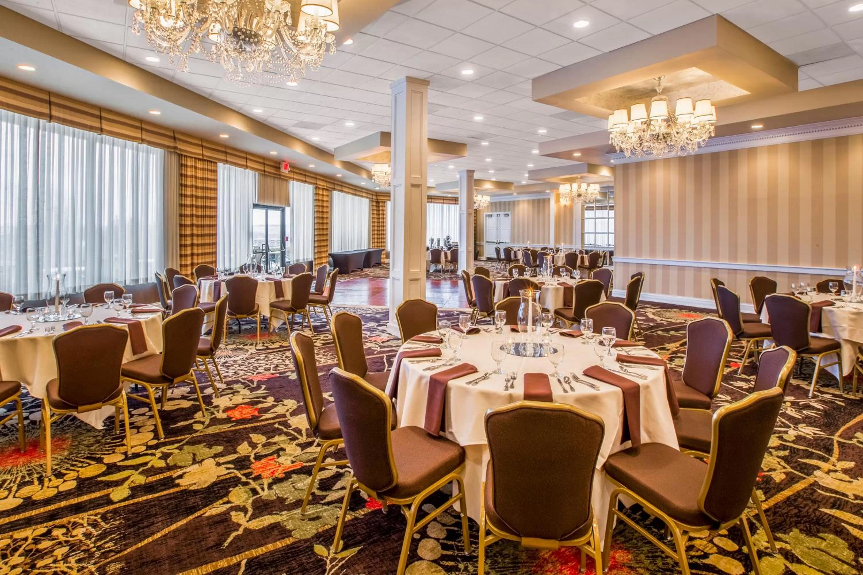 Banquet/Function facilities in Ramada by Wyndham Cleveland Independence