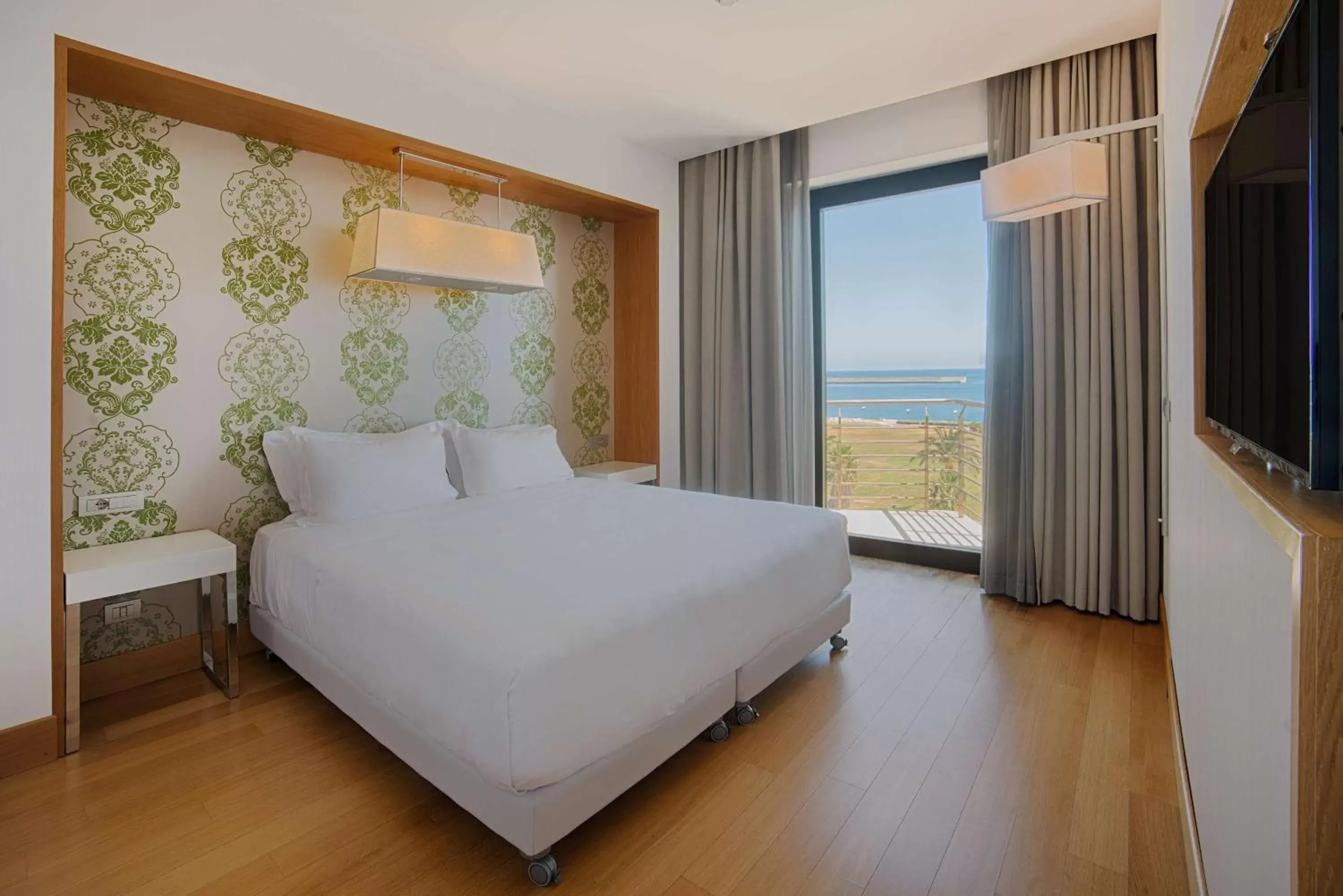 Standard Double Room with View in NH Palermo Standard Double Room with View in NH Palermo