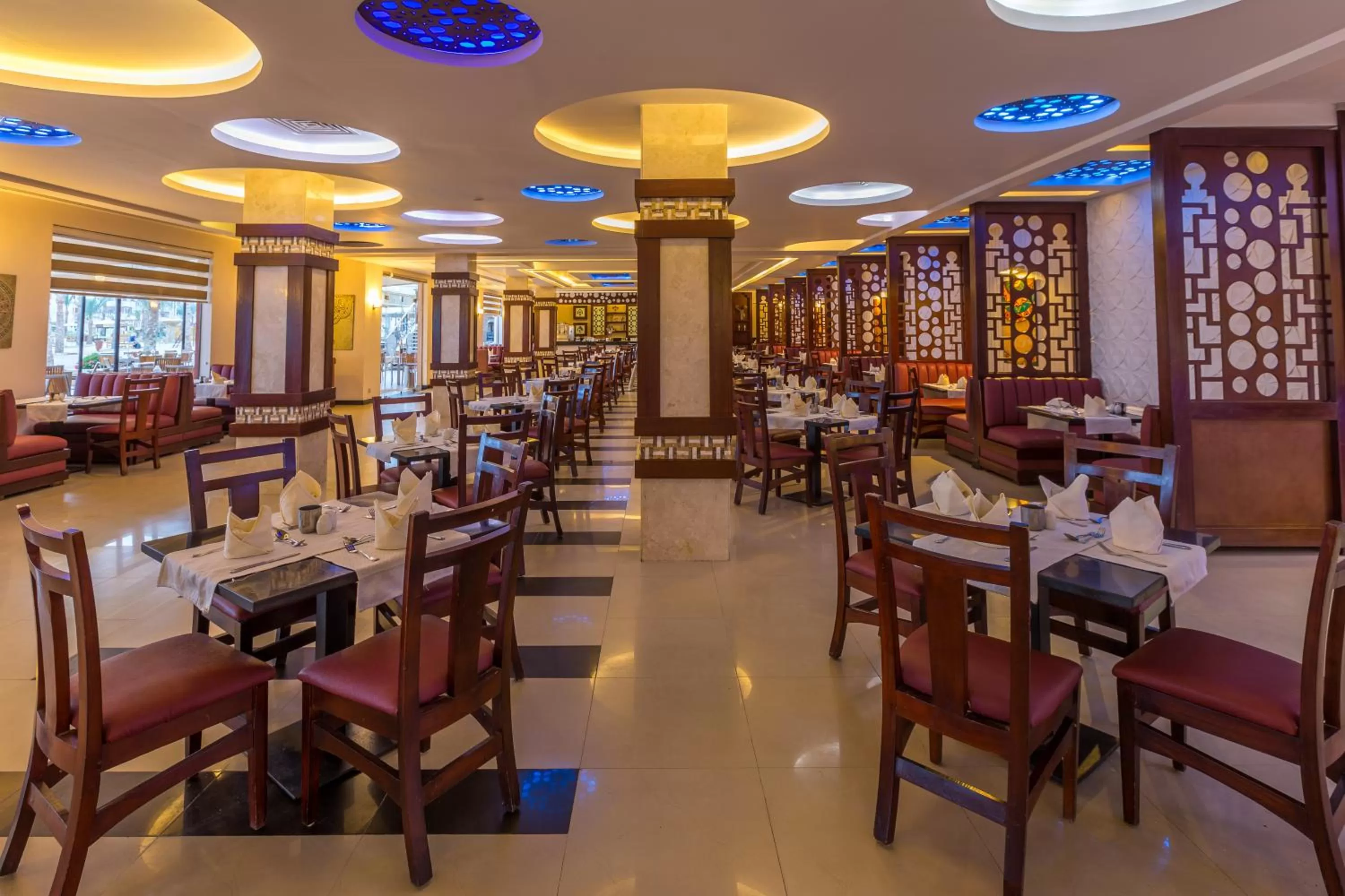Restaurant/places to eat in Beach Albatros Aqua Park - Hurghada