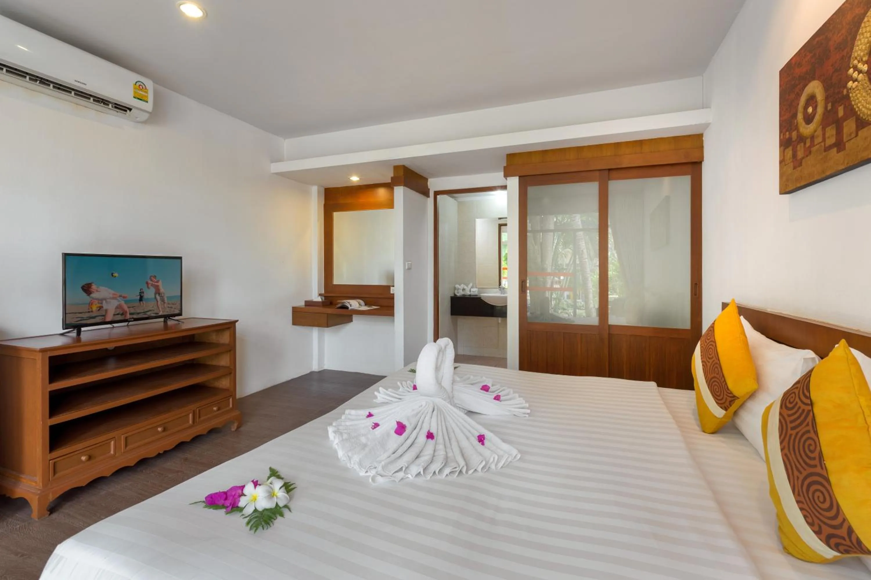 Bedroom, Bed in Phuket Sea Resort SHA Extra Plus