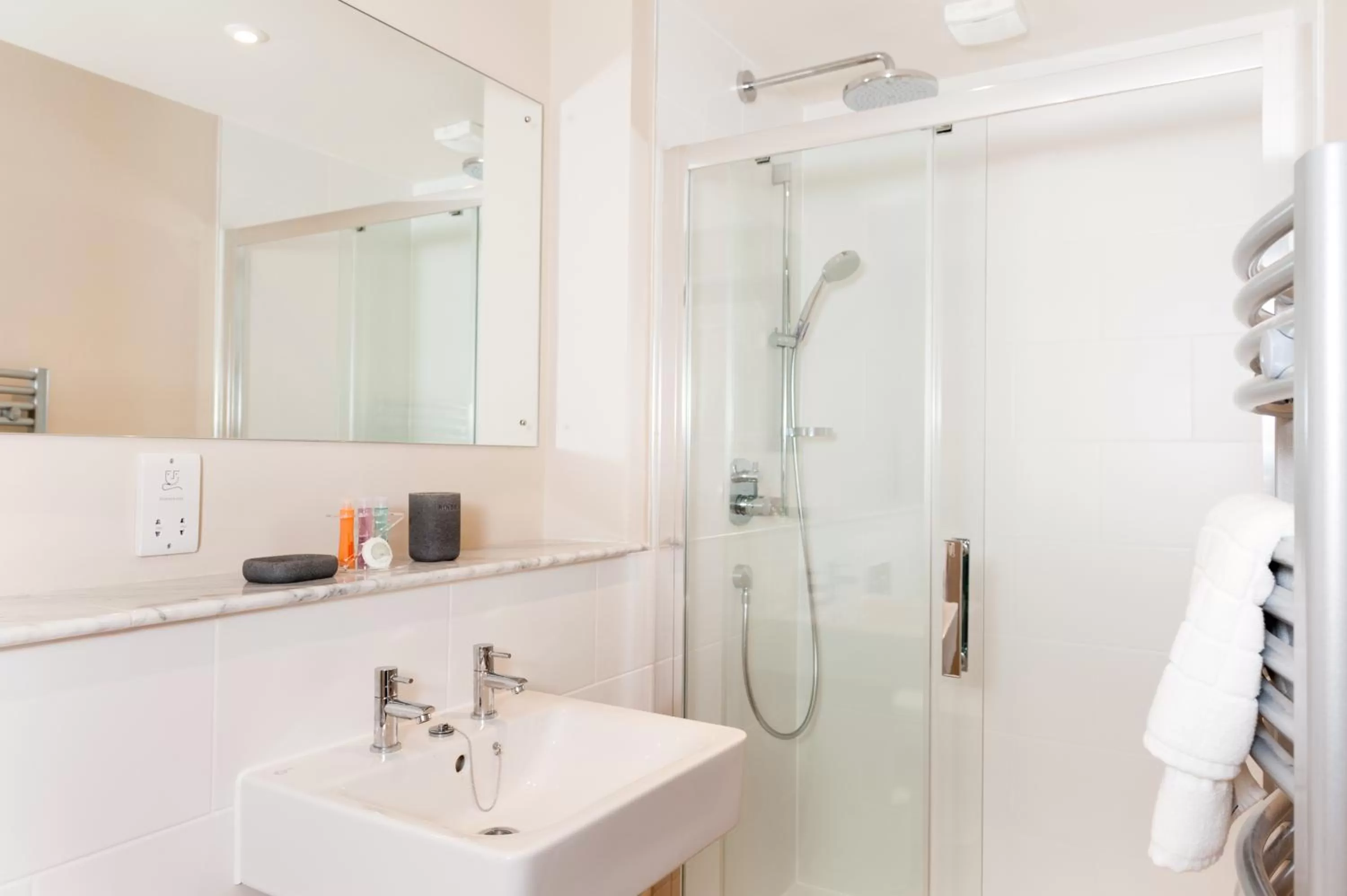 Bathroom in The Pelican Inn