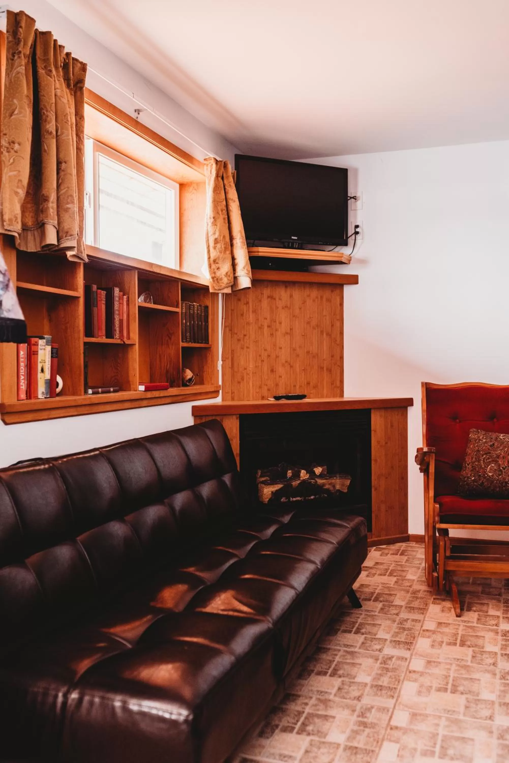 TV and multimedia in The Oceanfront Hotel