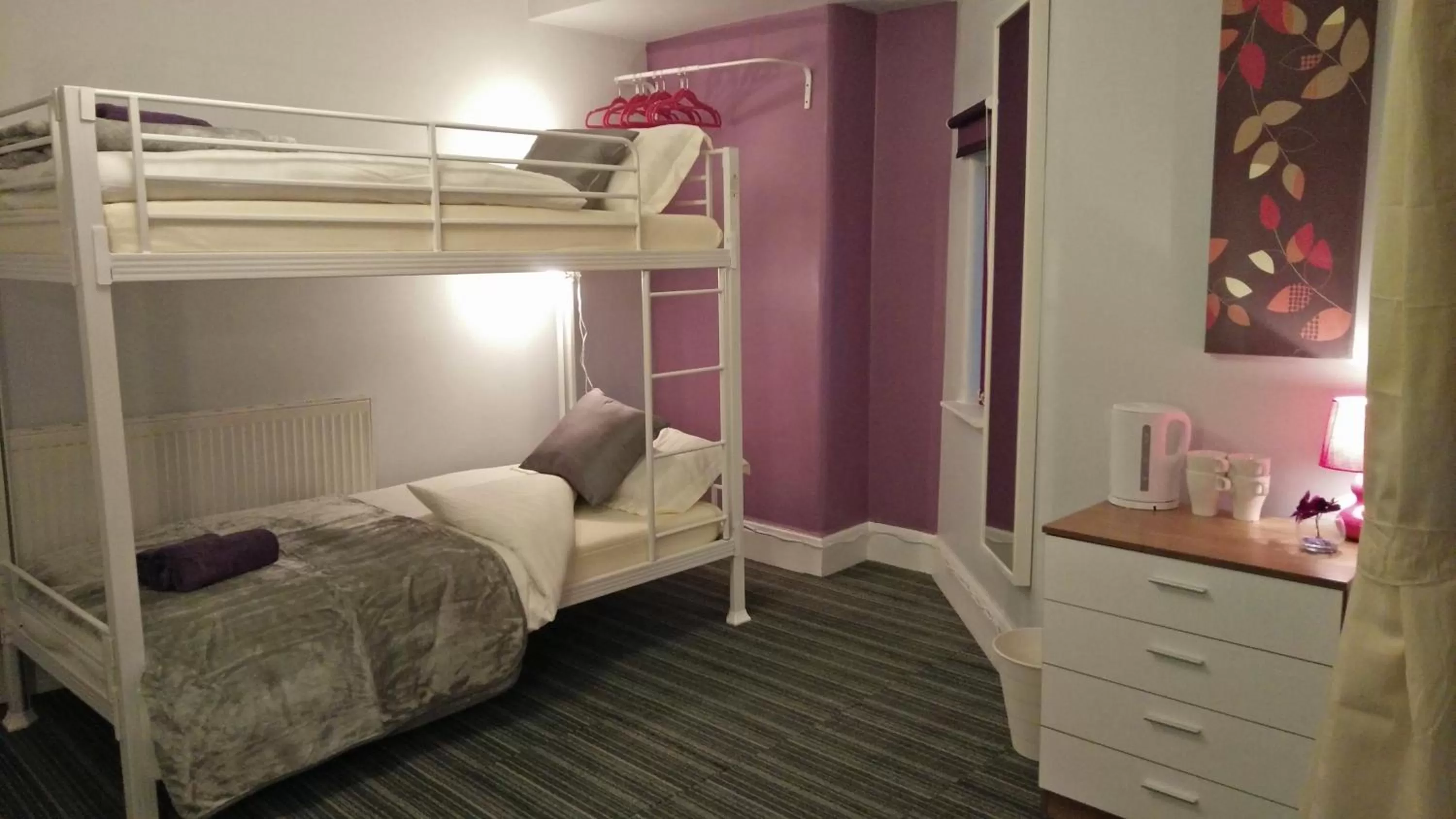 Decorative detail, Bed in Old Trafford Guest House