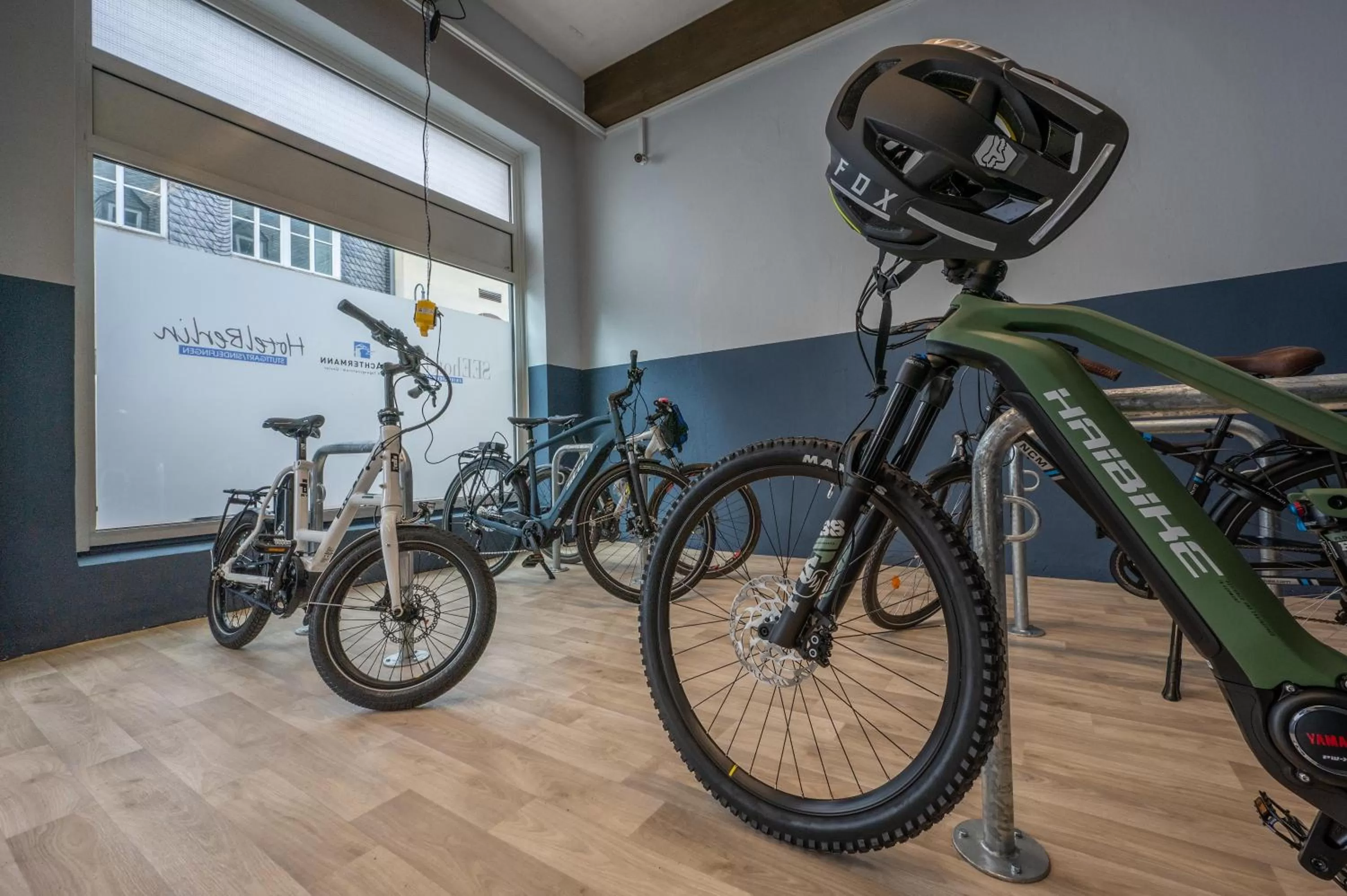 Property building in Hotel Der Achtermann