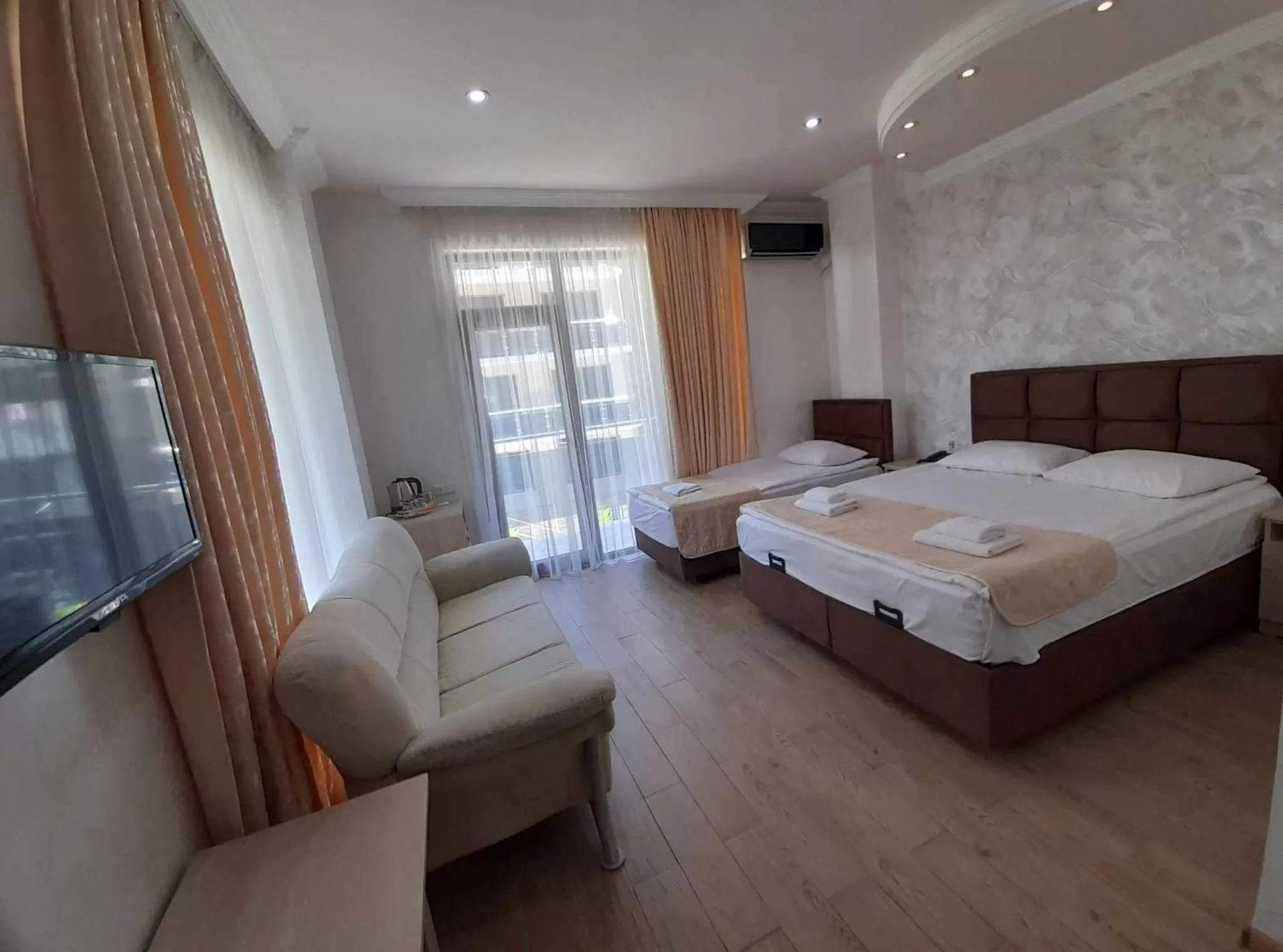 Bed in Hotel Royal Palace