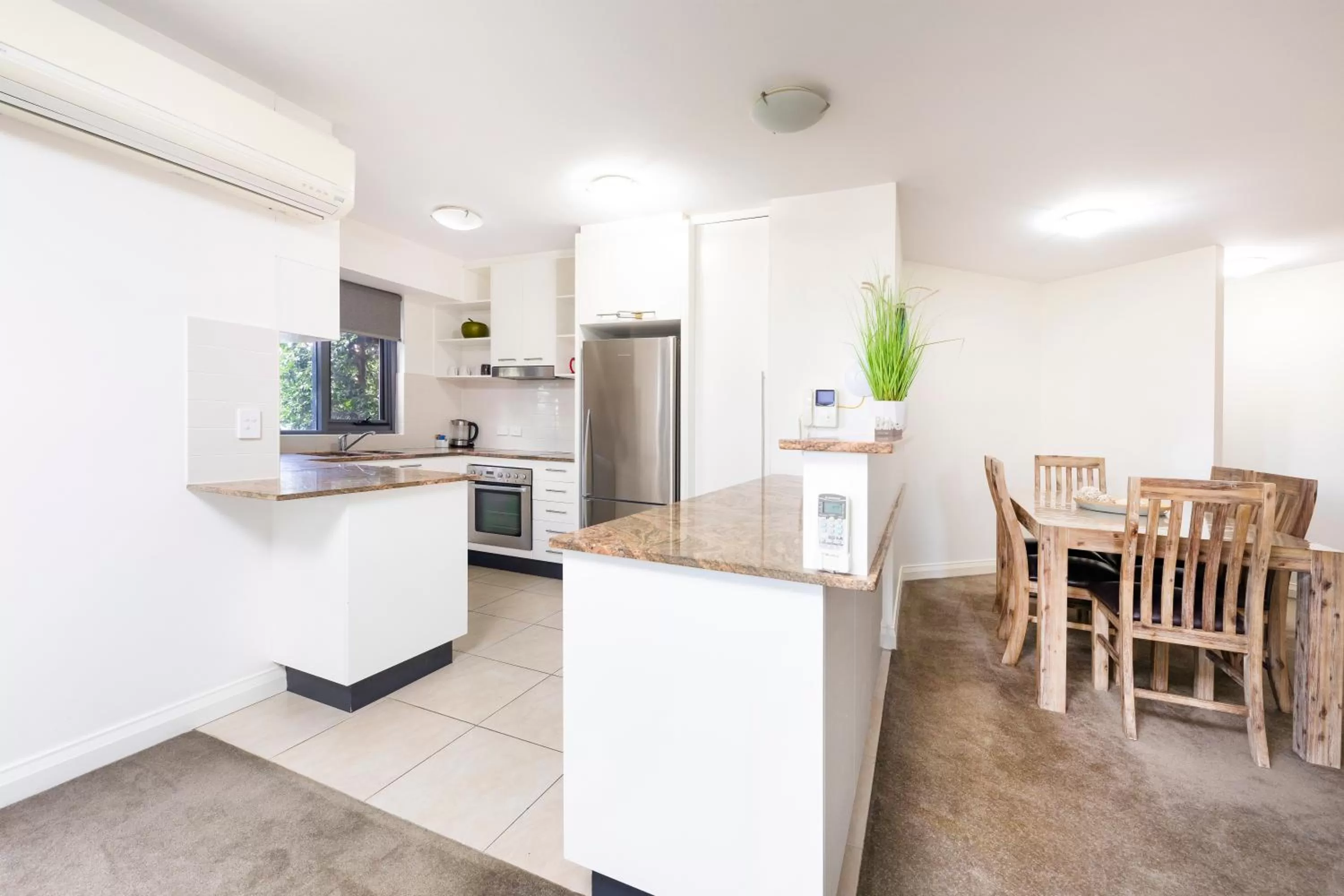 Kitchen or kitchenette in Sevan Apartments Forster