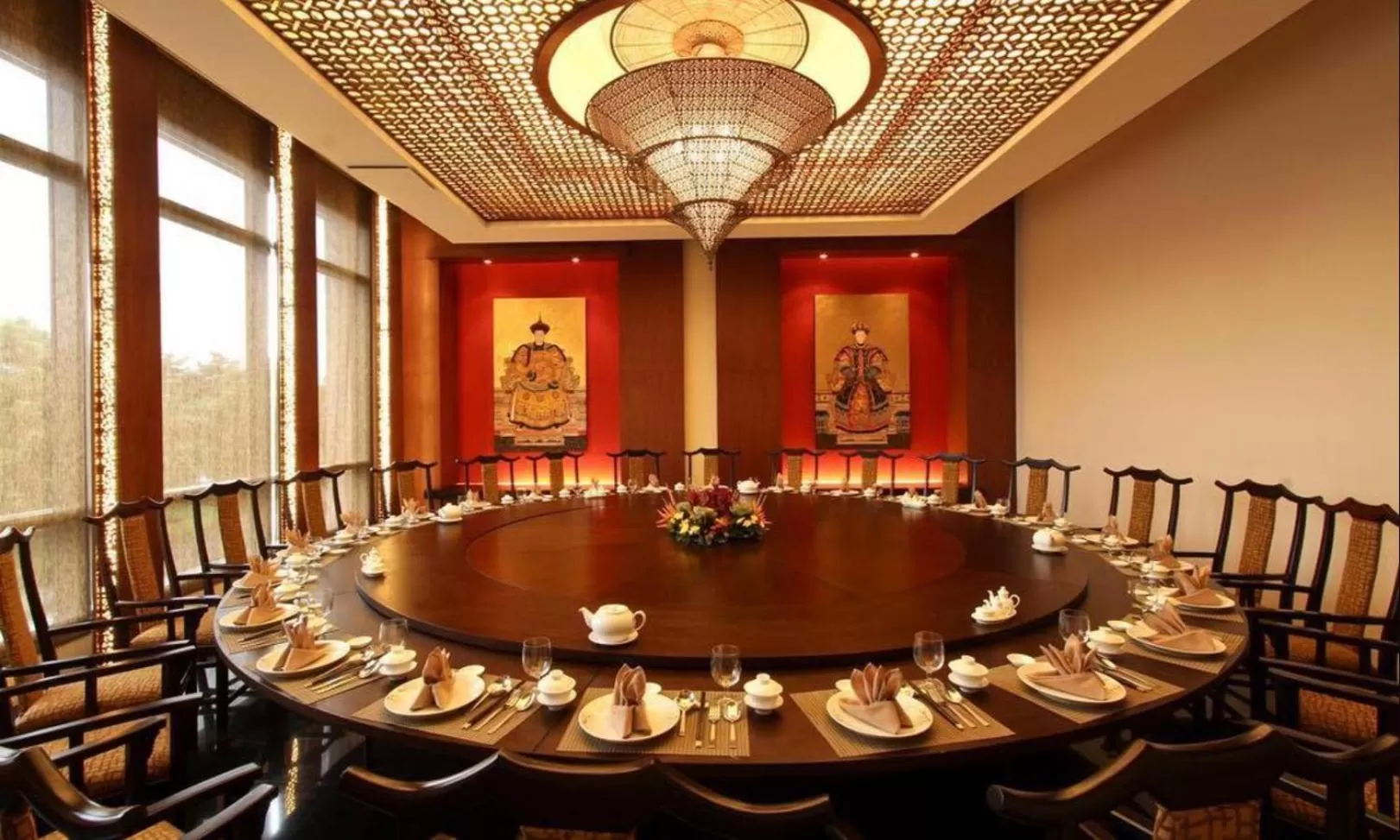 Restaurant/places to eat in The Bellevue Manila