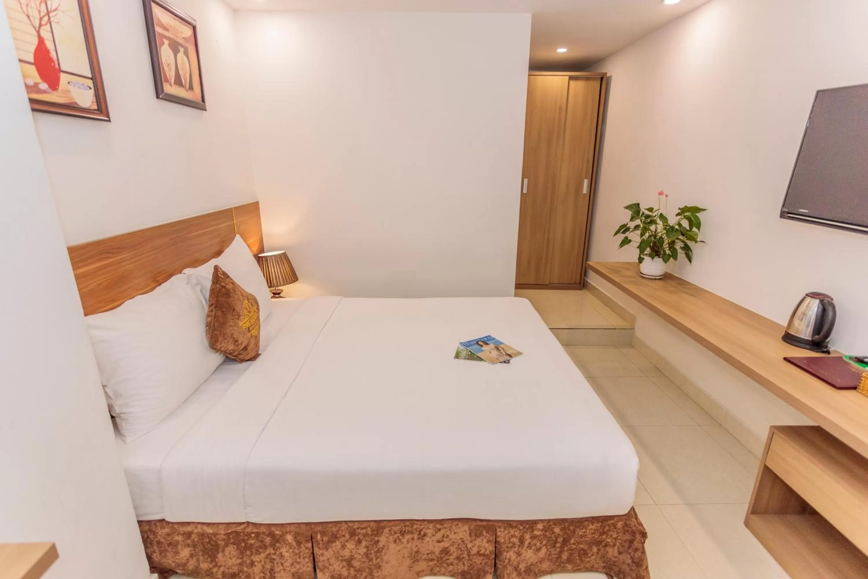 Bed in President Hotel