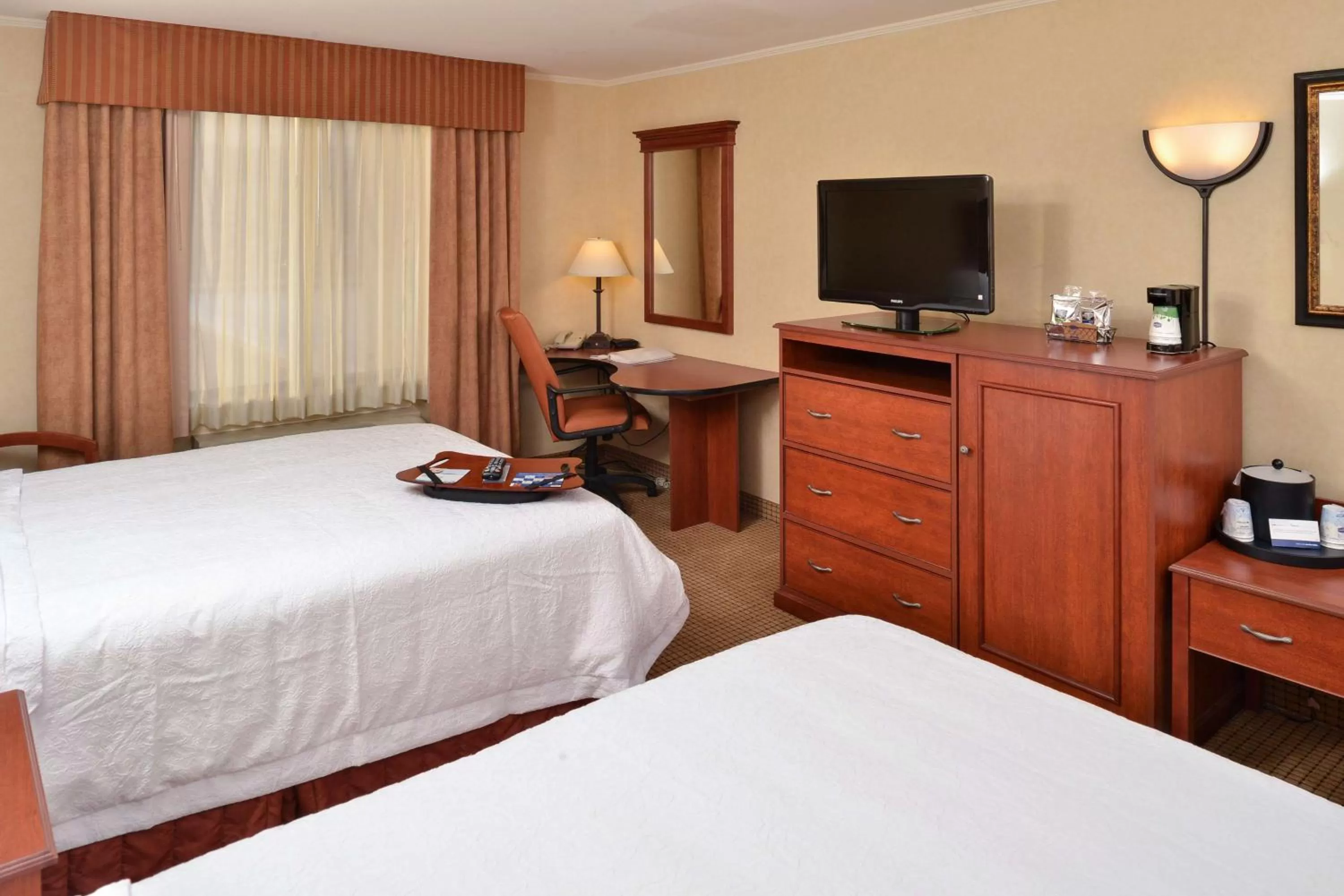 Bed in Hampton Inn Rock Springs