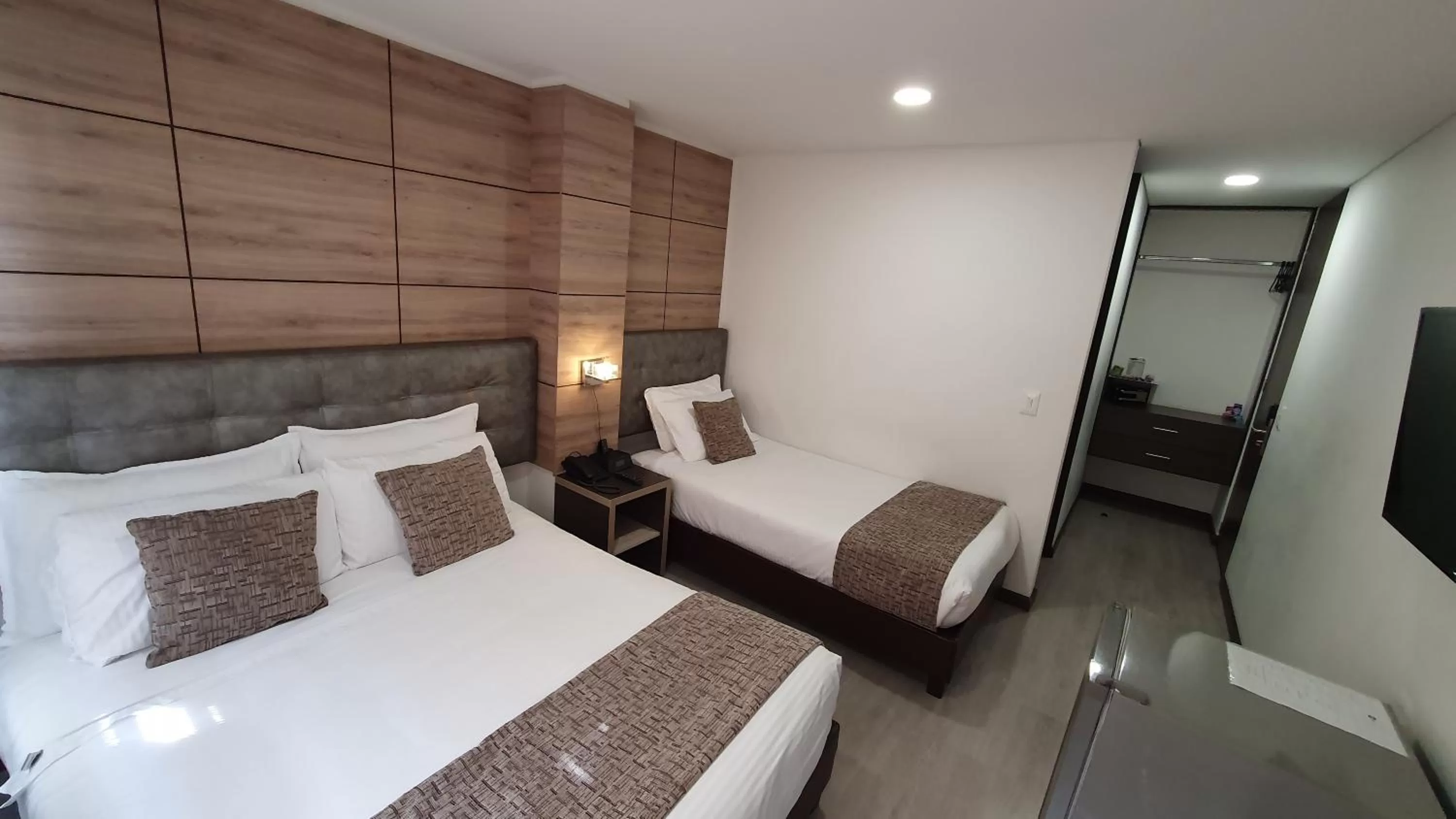 Bed in BOG URBAN HOTEl