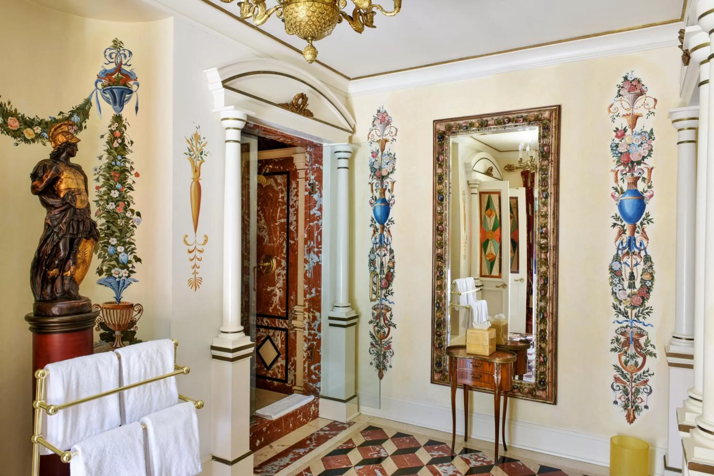 Bathroom in The Villa Casa Casuarina