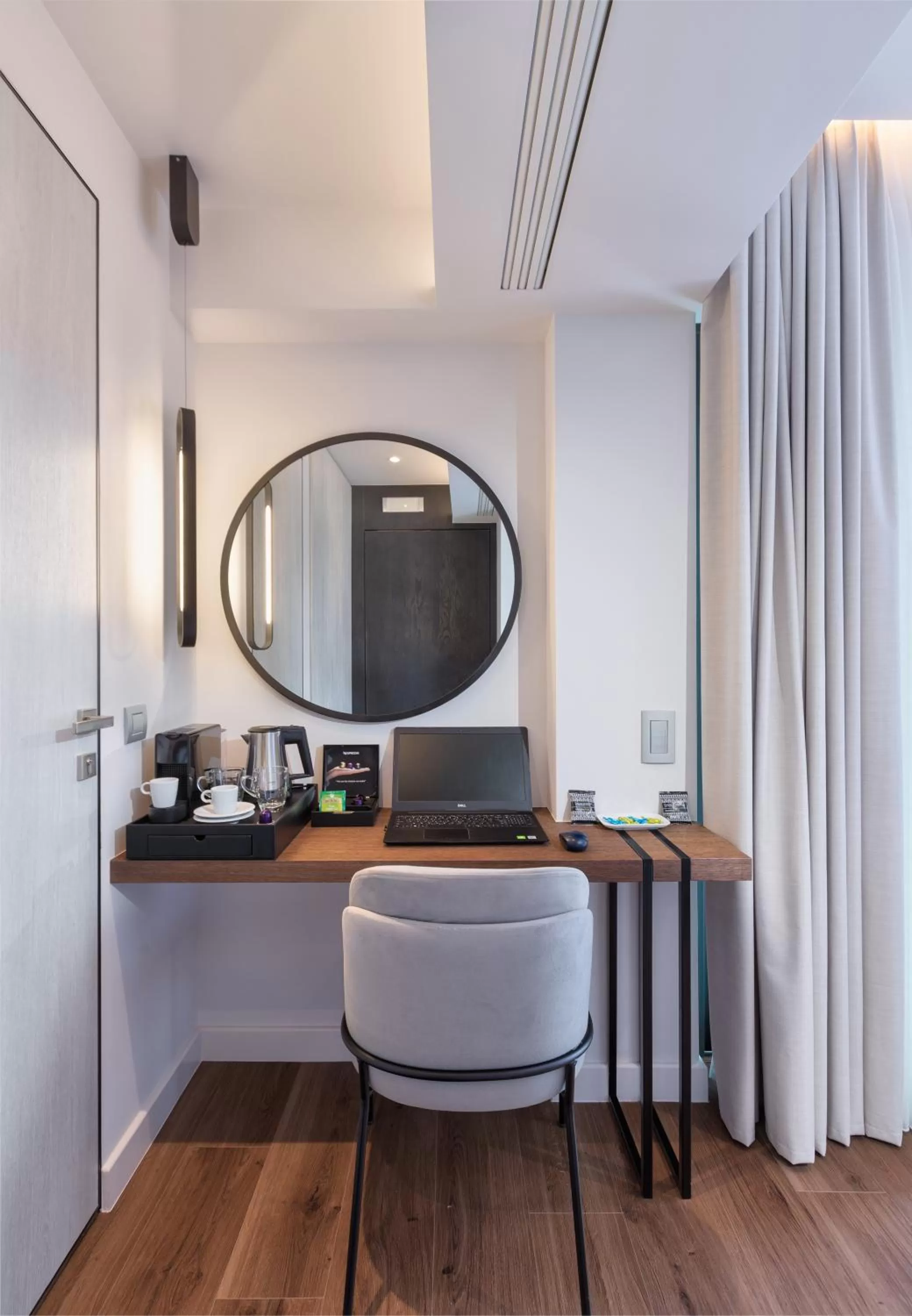 TV and multimedia in Ivis 4 Boutique Hotel