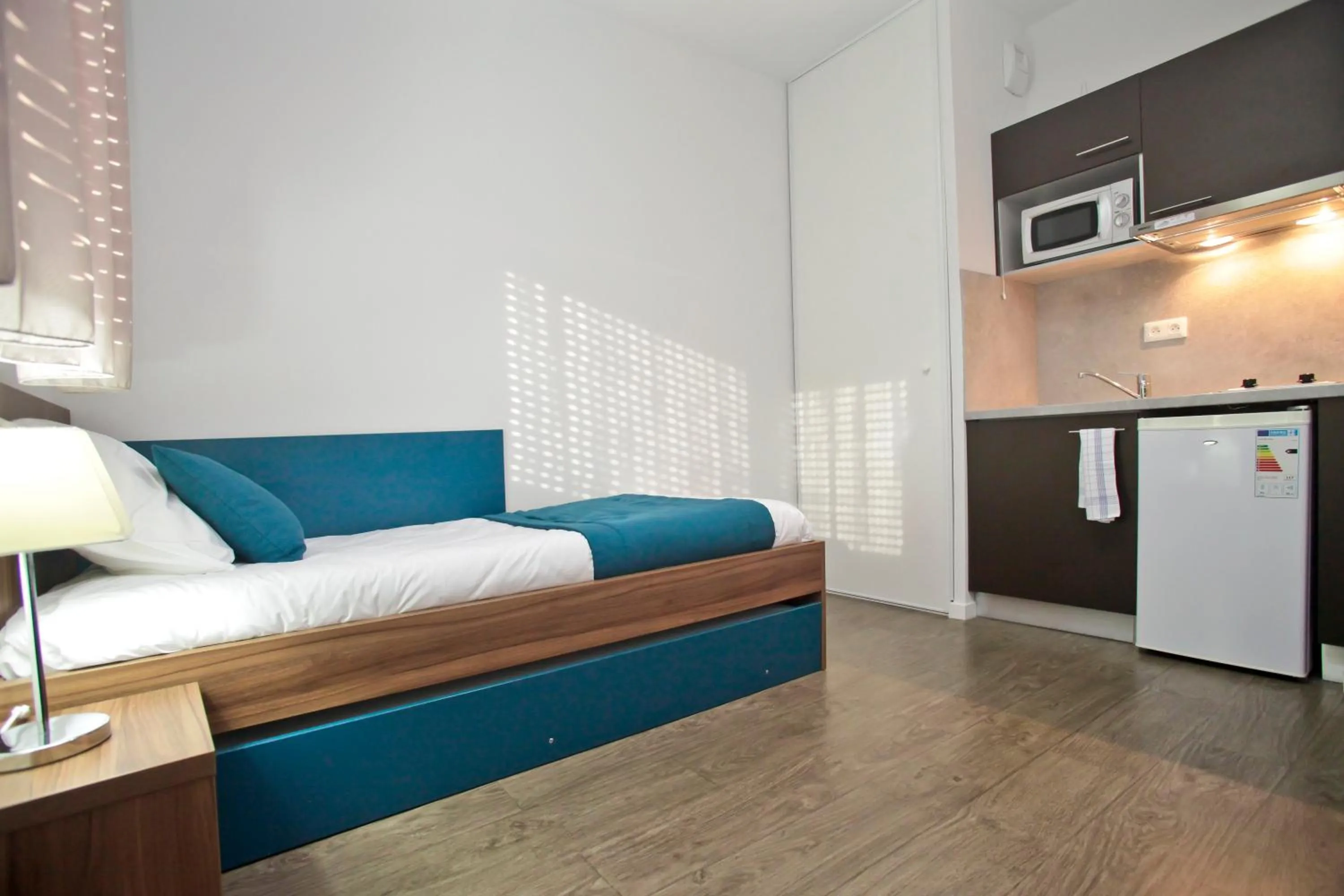 Photo of the whole room, Seating Area in Apparthotel Odalys Tours