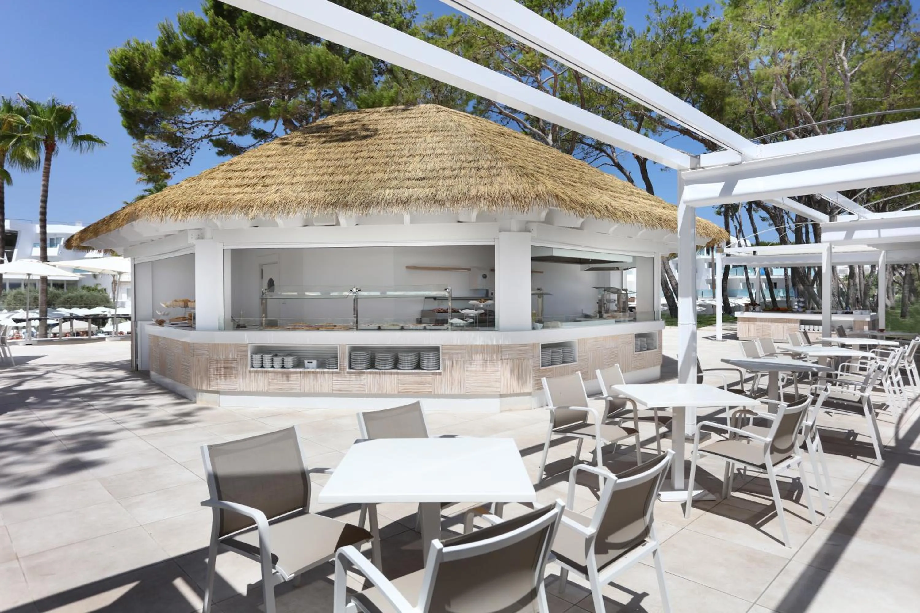 Restaurant/places to eat in Iberostar Waves Playa de Muro