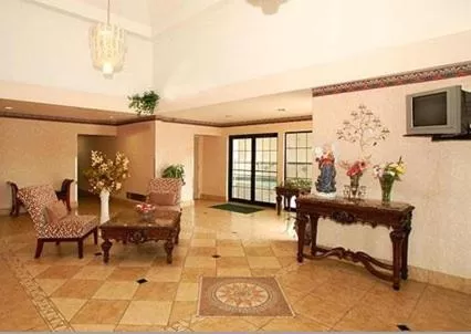 Quality Inn & Suites Oklahoma City North