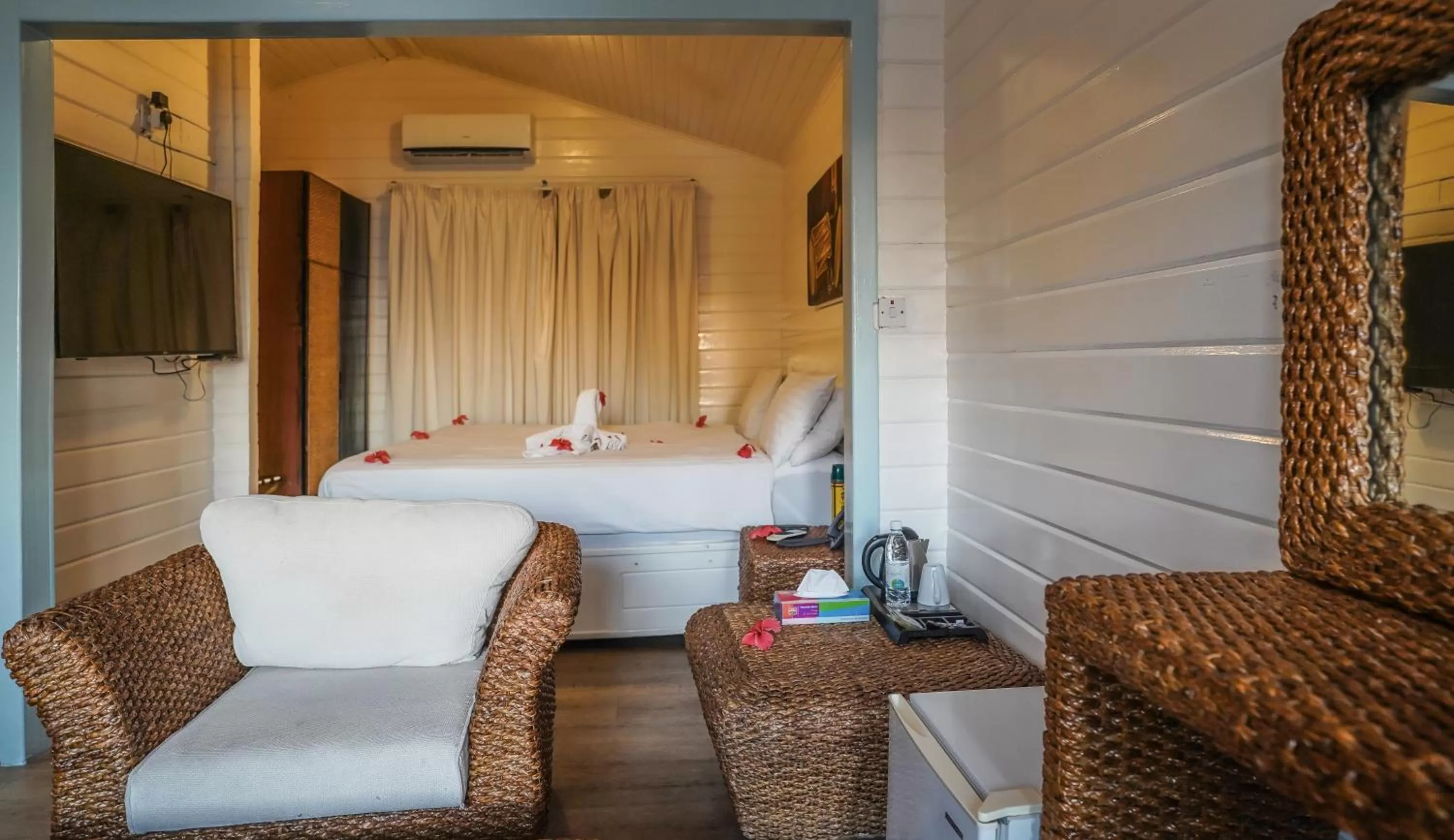 Photo of the whole room, Bed in Golden Tulip Grande Comore Moroni Resort & Spa