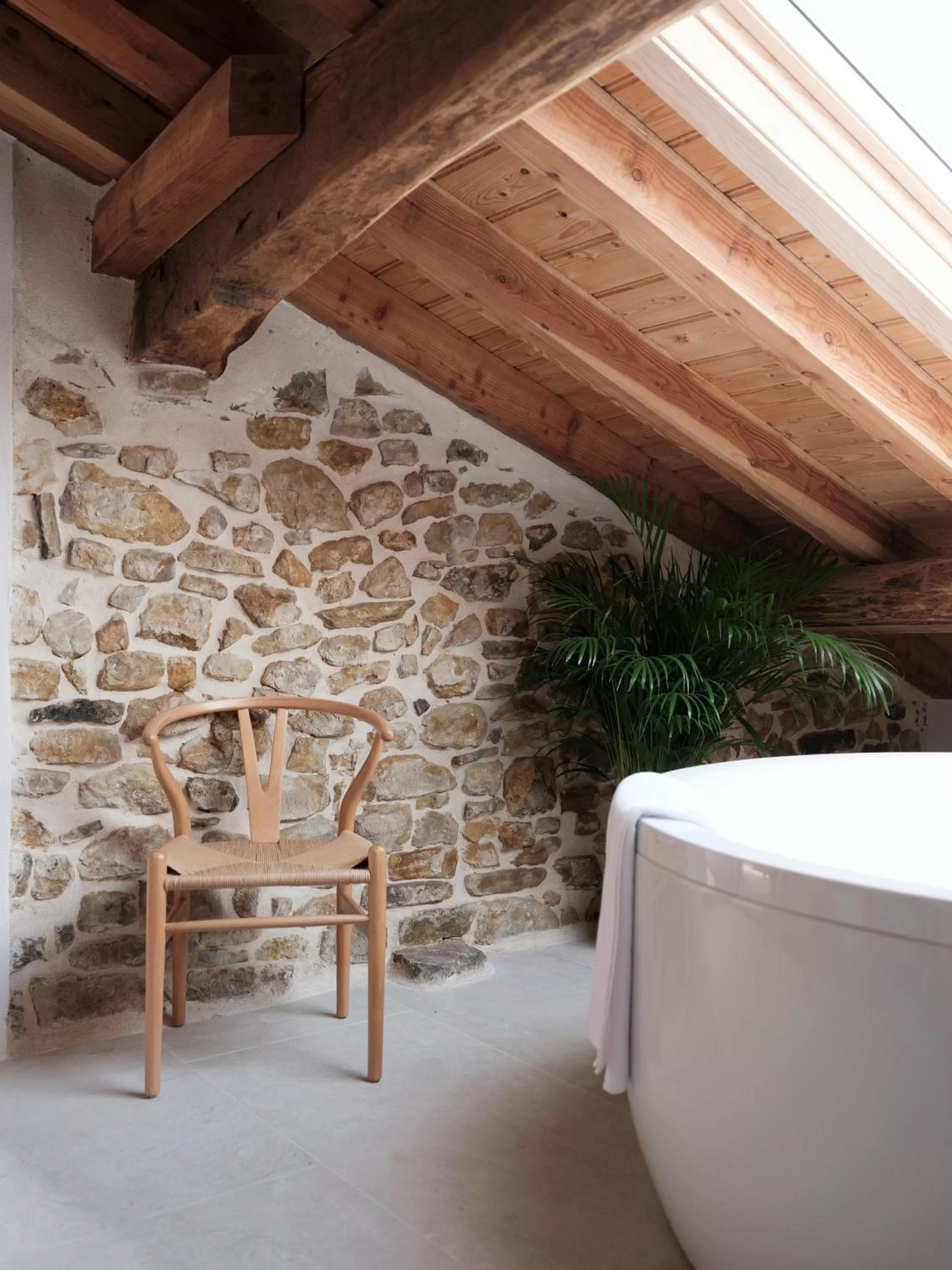 Bathroom in Hotel Nafarrola - Gastronomy & Wine