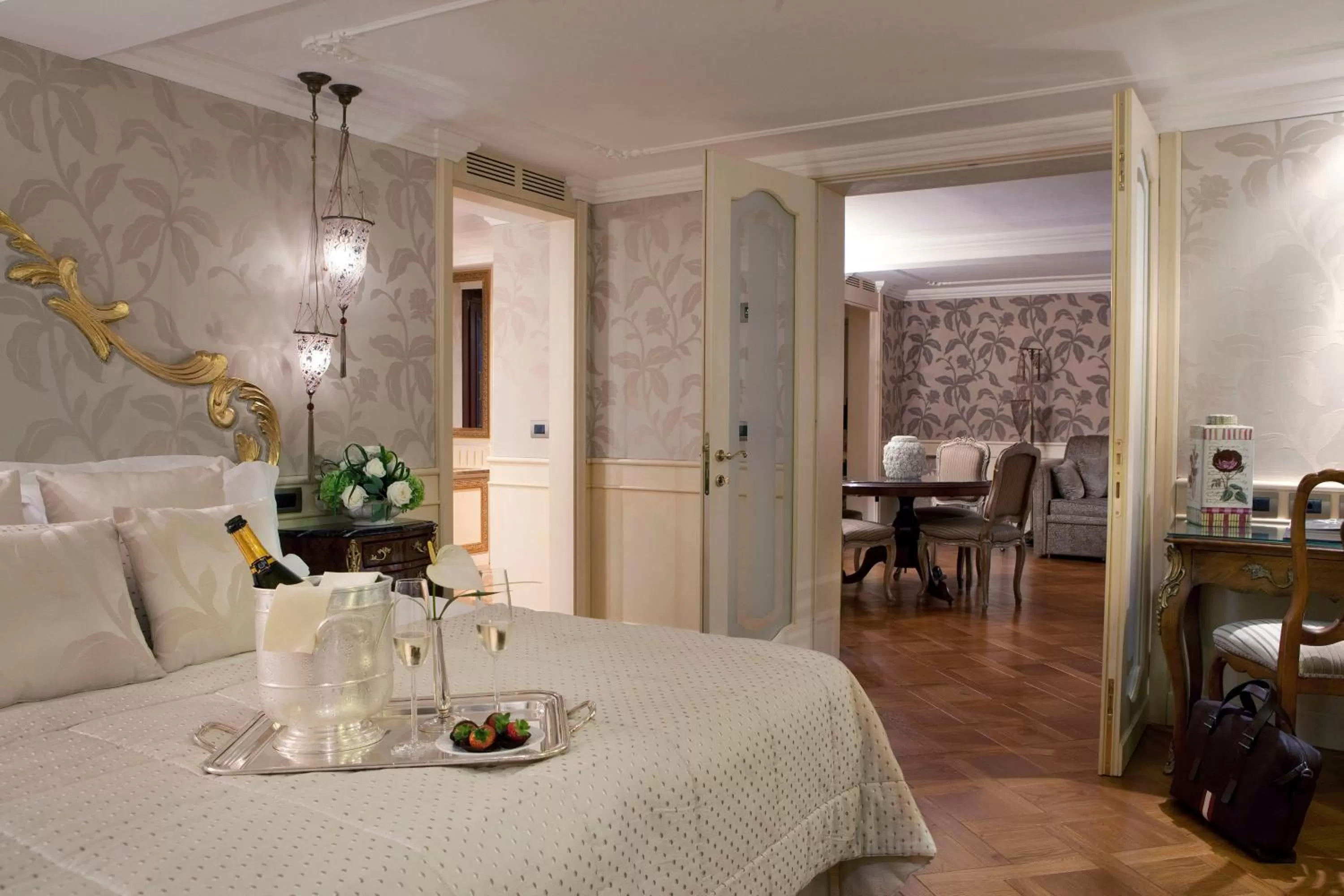 Suite in Baglioni Hotel Luna - The Leading Hotels of the World