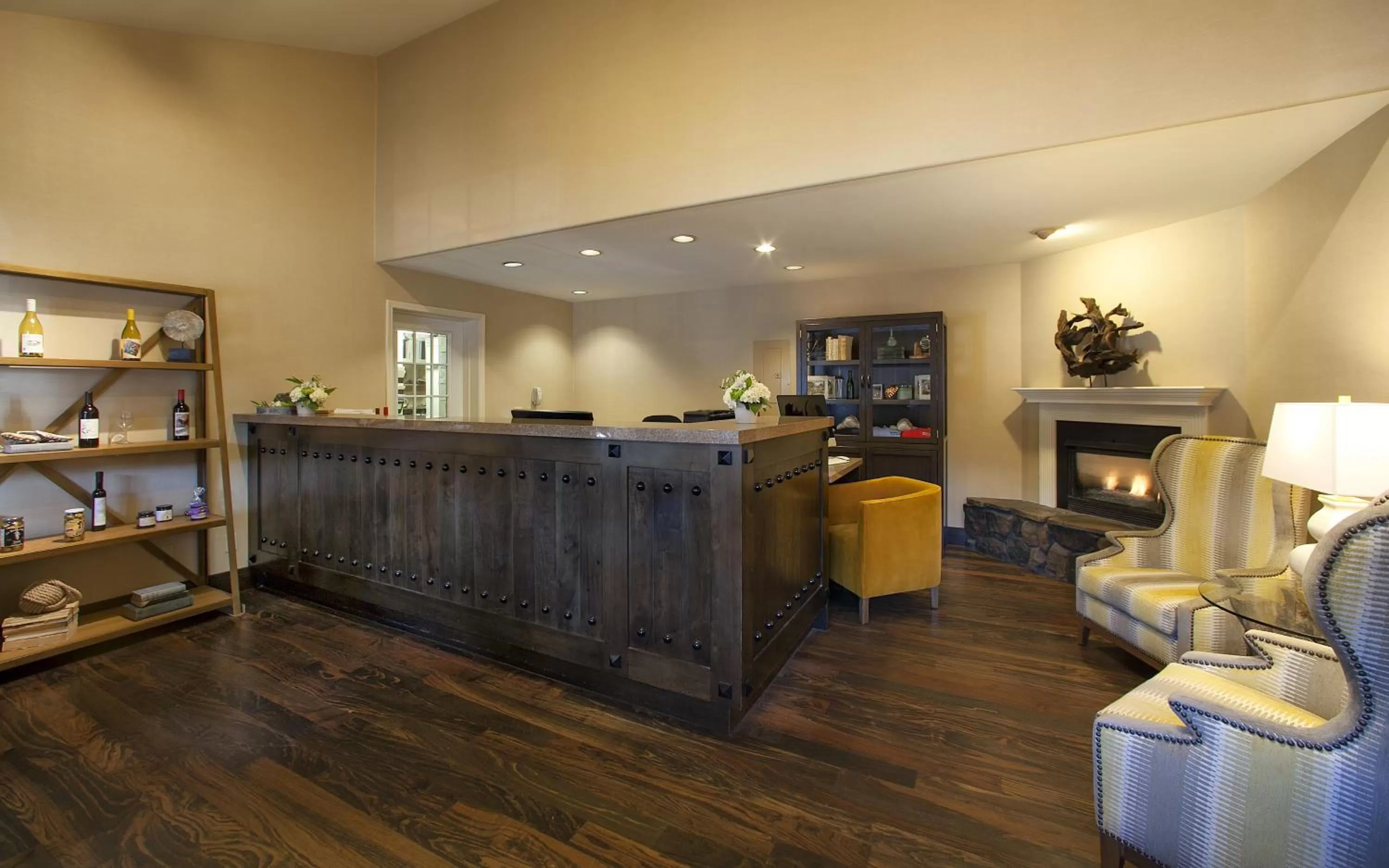 Lobby or reception in Fogcatcher Inn