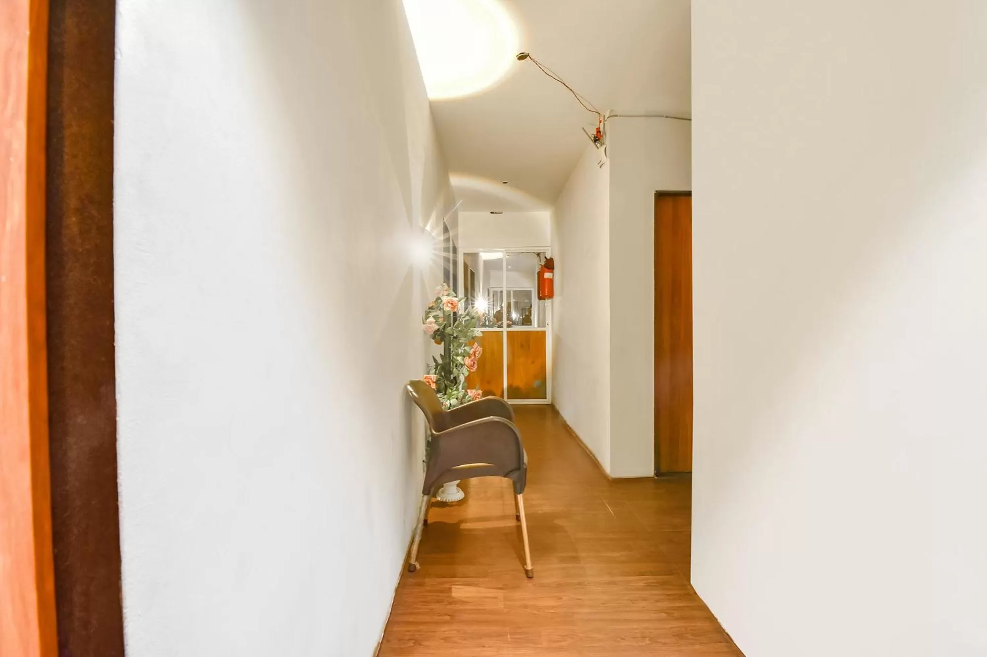 Lobby or reception in FabHotel Nidhivan, Udhna Junction