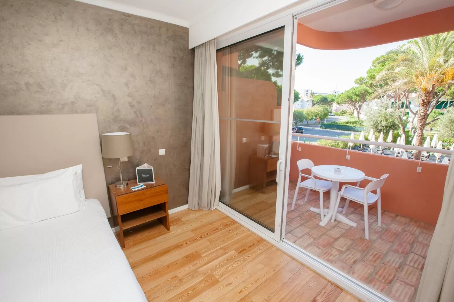 Bed in Vilamoura Garden Hotel