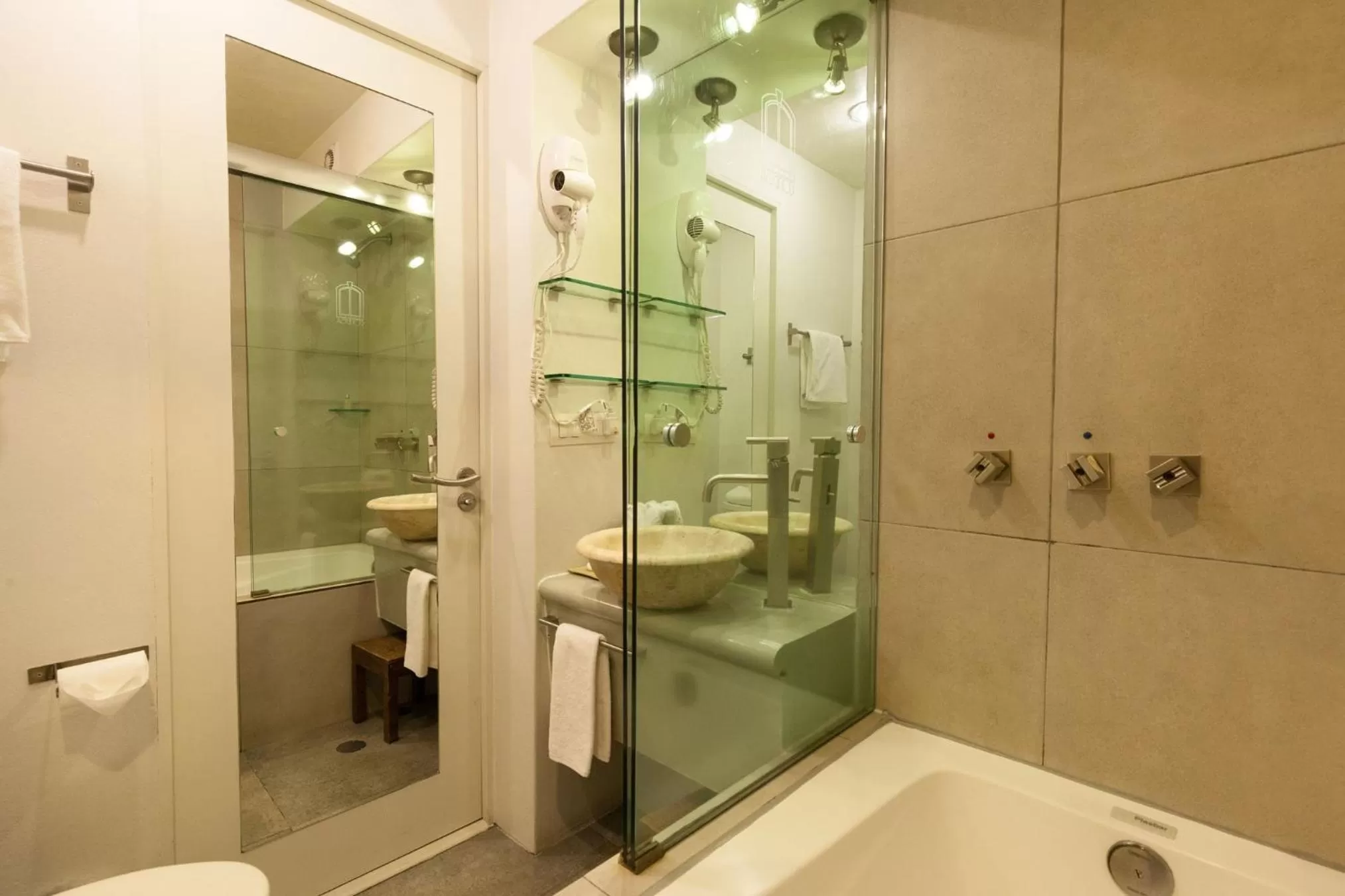 Bathroom in Hotel Villa Condesa